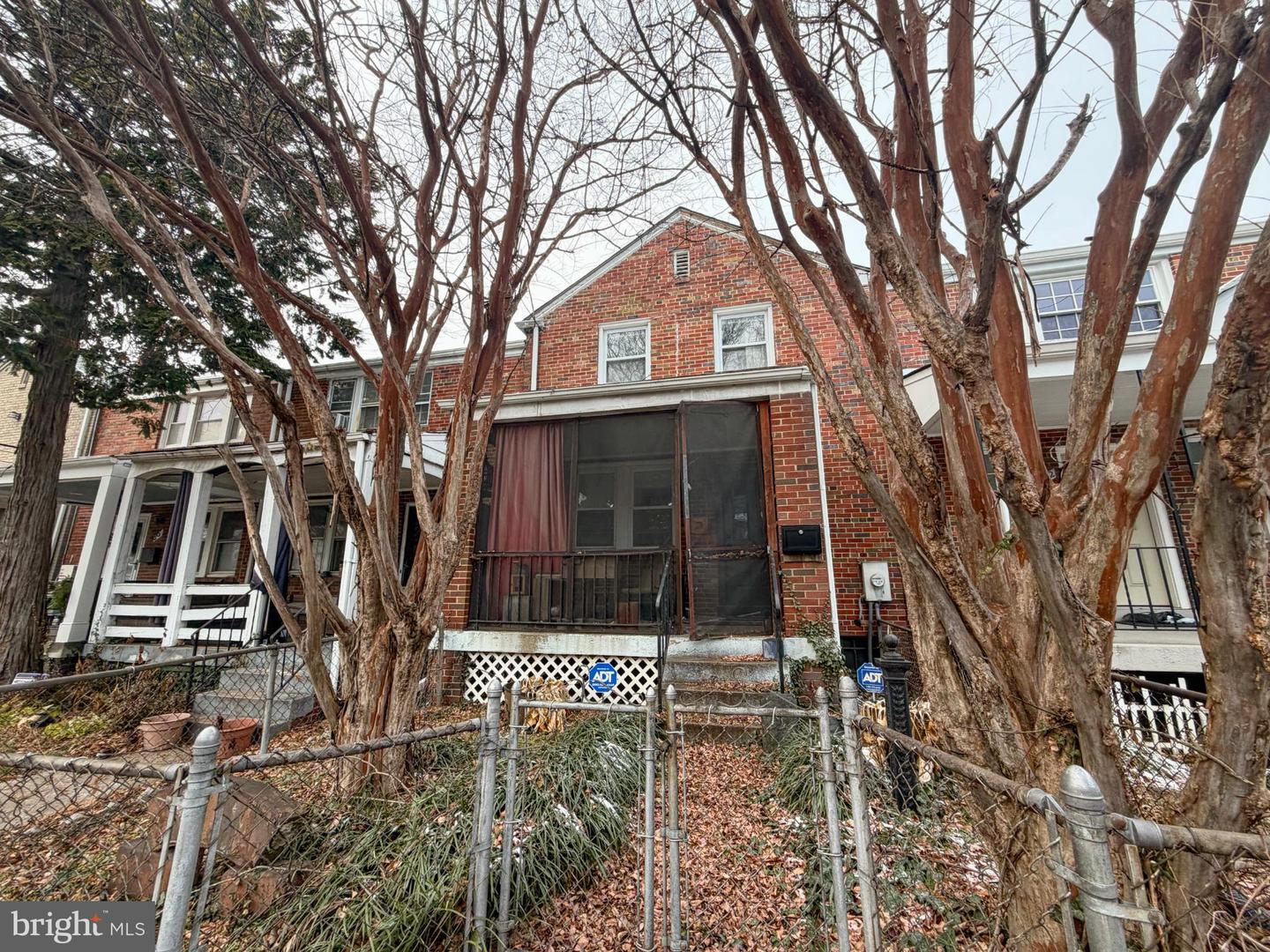 40 GIRARD ST NE, WASHINGTON, District Of Columbia 20002, 3 Bedrooms Bedrooms, 5 Rooms Rooms,1 BathroomBathrooms,Residential,For sale,40 GIRARD ST NE,DCDC2235100 MLS # DCDC2235100