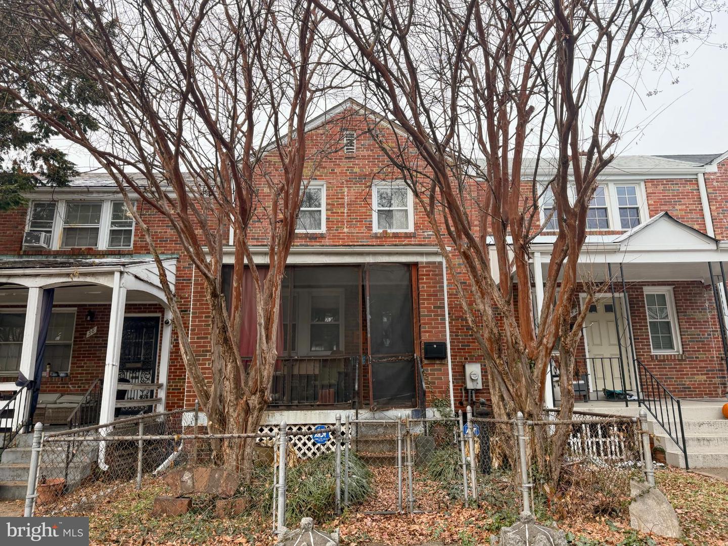 40 GIRARD ST NE, WASHINGTON, District Of Columbia 20002, 3 Bedrooms Bedrooms, 5 Rooms Rooms,1 BathroomBathrooms,Residential,For sale,40 GIRARD ST NE,DCDC2235100 MLS # DCDC2235100