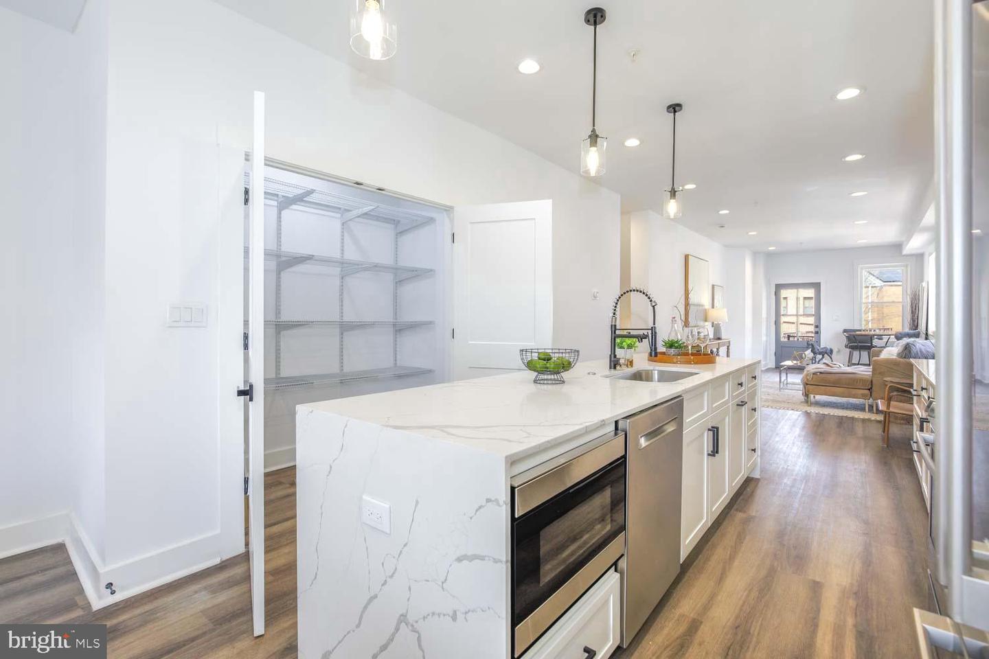 424 TAYLOR ST NW #1, WASHINGTON, District Of Columbia 20011, 3 Bedrooms Bedrooms, ,2 BathroomsBathrooms,Residential,For sale,424 TAYLOR ST NW #1,DCDC2235102 MLS # DCDC2235102