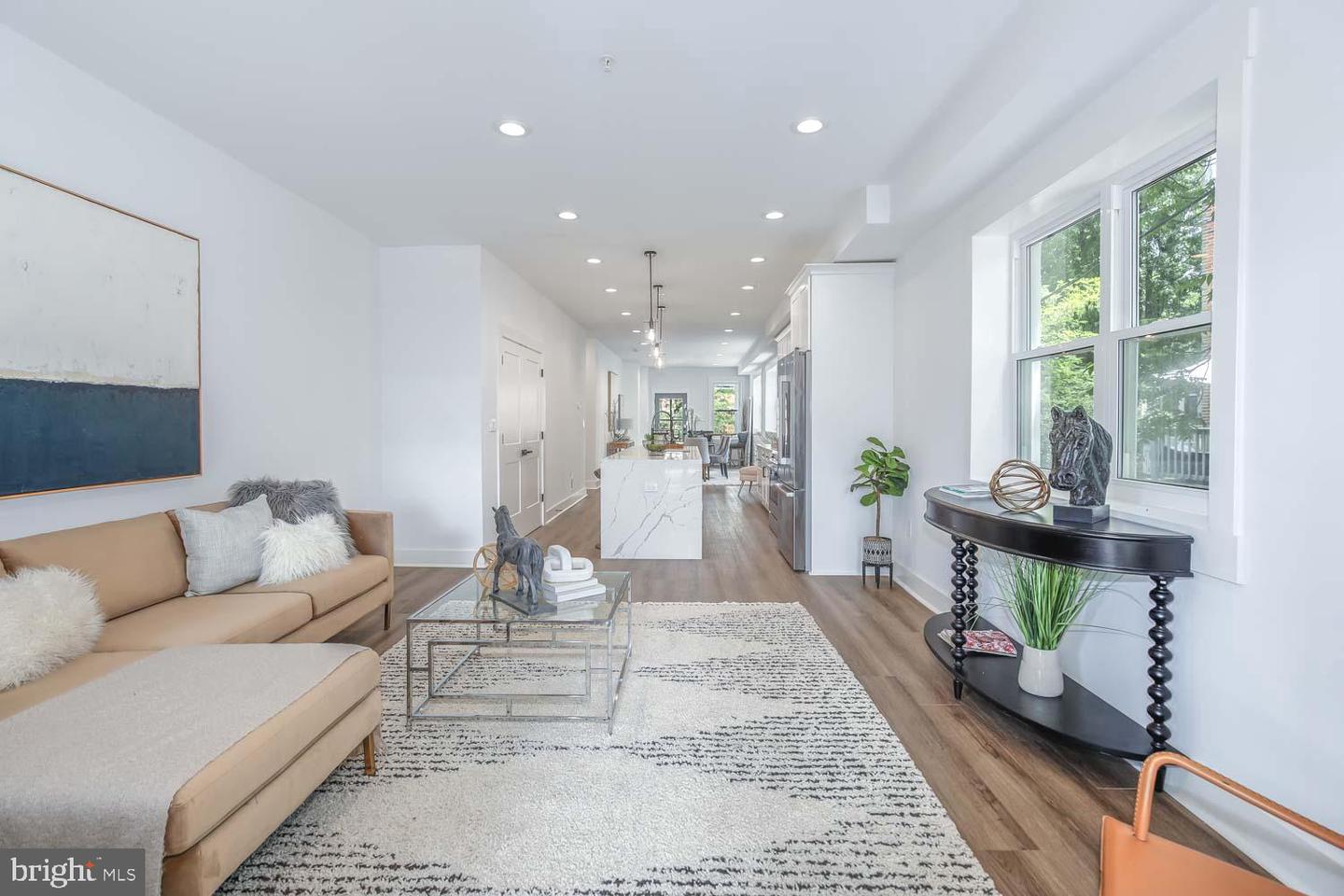 424 TAYLOR ST NW #1, WASHINGTON, District Of Columbia 20011, 3 Bedrooms Bedrooms, ,2 BathroomsBathrooms,Residential,For sale,424 TAYLOR ST NW #1,DCDC2235102 MLS # DCDC2235102