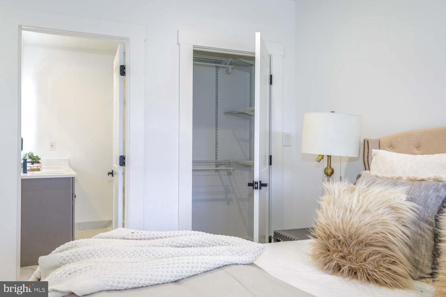 424 TAYLOR ST NW #1, WASHINGTON, District Of Columbia 20011, 3 Bedrooms Bedrooms, ,2 BathroomsBathrooms,Residential,For sale,424 TAYLOR ST NW #1,DCDC2235102 MLS # DCDC2235102