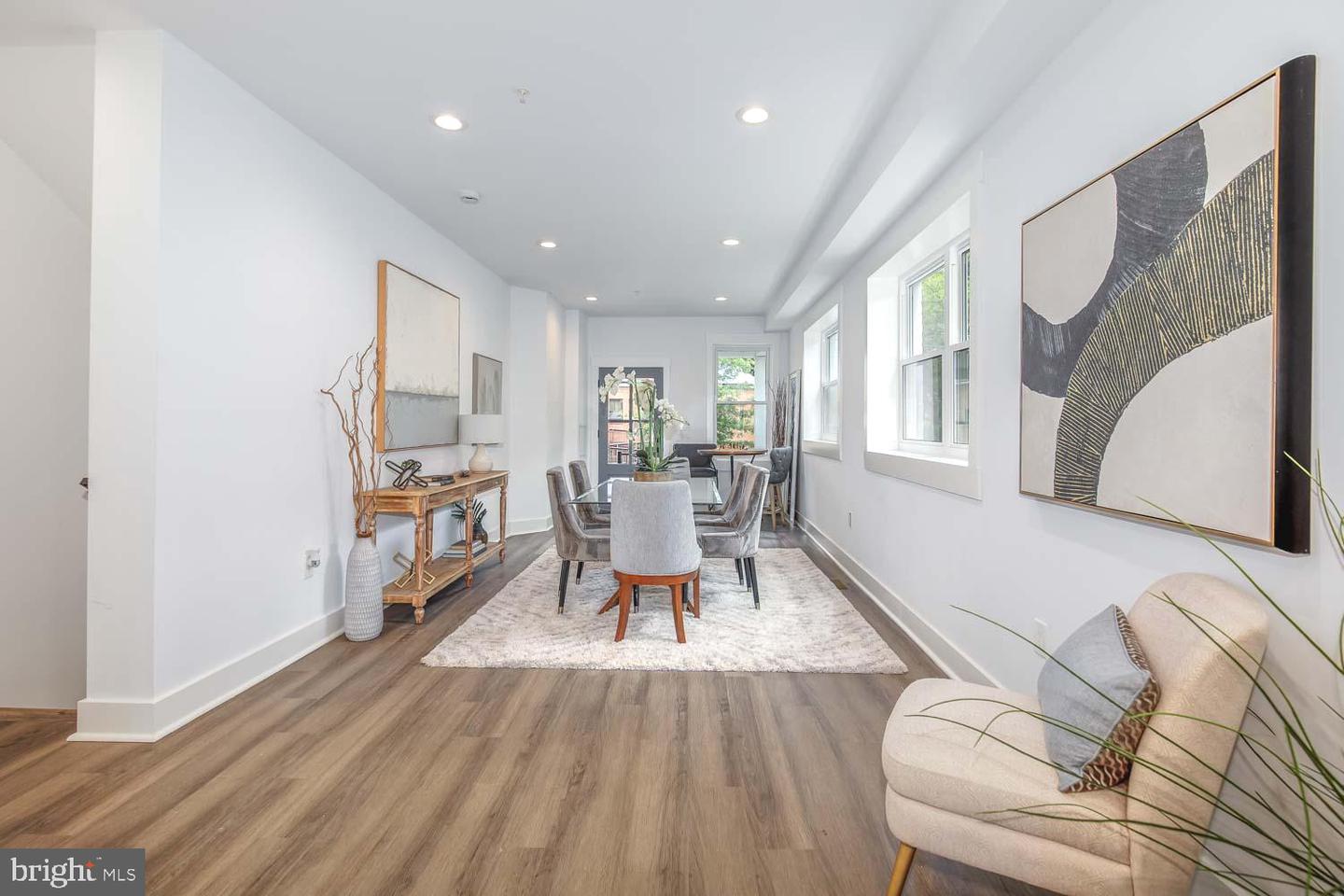 424 TAYLOR ST NW #1, WASHINGTON, District Of Columbia 20011, 3 Bedrooms Bedrooms, ,2 BathroomsBathrooms,Residential,For sale,424 TAYLOR ST NW #1,DCDC2235102 MLS # DCDC2235102