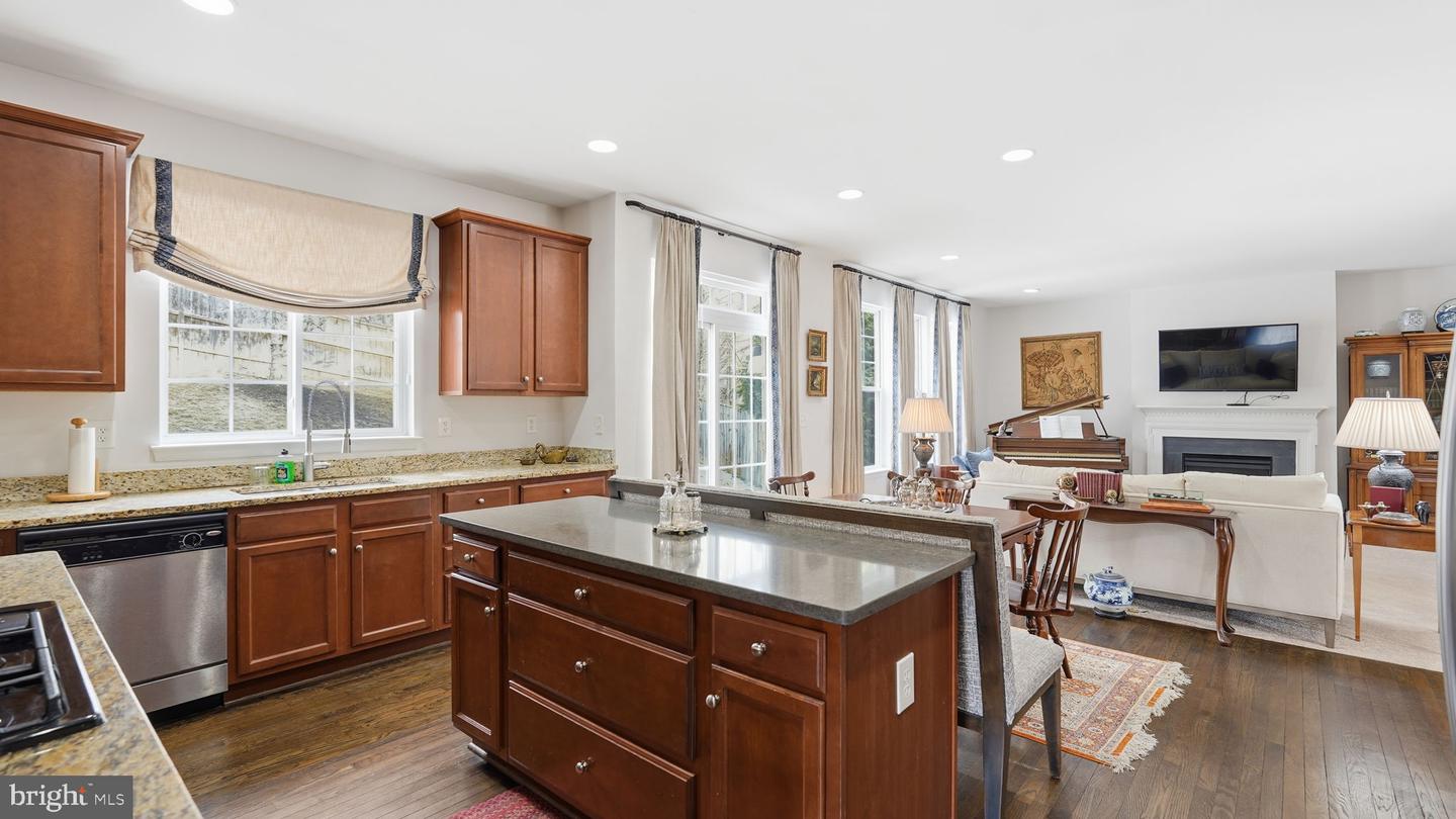 12968 LUCA STATION WAY, WOODBRIDGE, Virginia 22192, 4 Bedrooms Bedrooms, ,3 BathroomsBathrooms,Residential,For sale,12968 LUCA STATION WAY,VAPW2109208 MLS # VAPW2109208