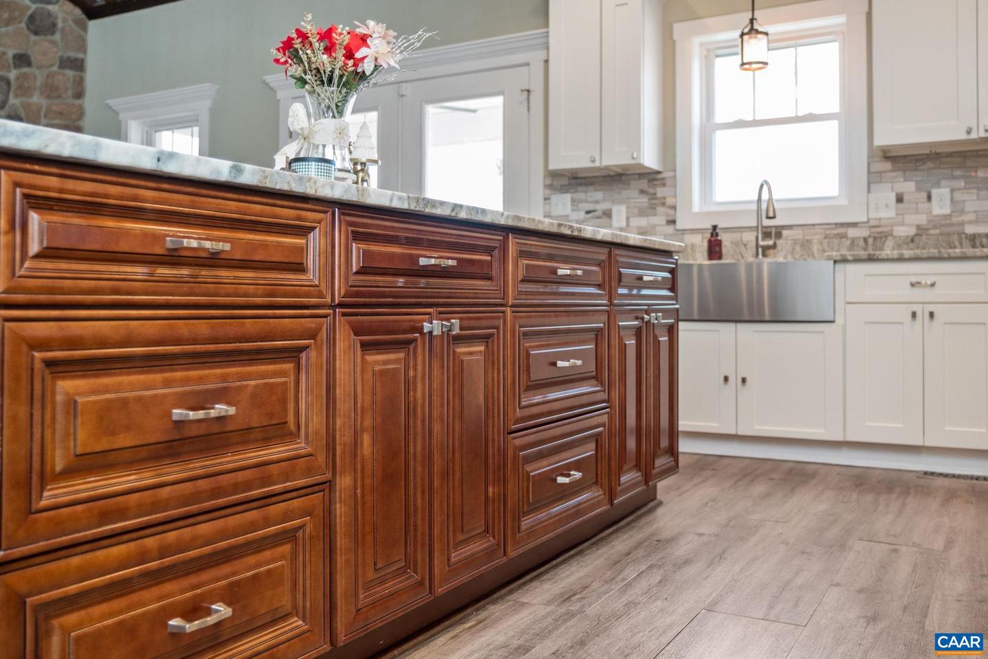 89 HULL HILLS LN, STAUNTON, Virginia 24401, 4 Bedrooms Bedrooms, ,2 BathroomsBathrooms,Residential,For sale,89 HULL HILLS LN,671877 MLS # 671877 89 HULL HILLS LN, STAUNTON, Virginia 24401, 4 Bedrooms Bedrooms, ,2 BathroomsBathrooms,Residential,For sale,89 HULL HILLS LN,671877 MLS # 671877