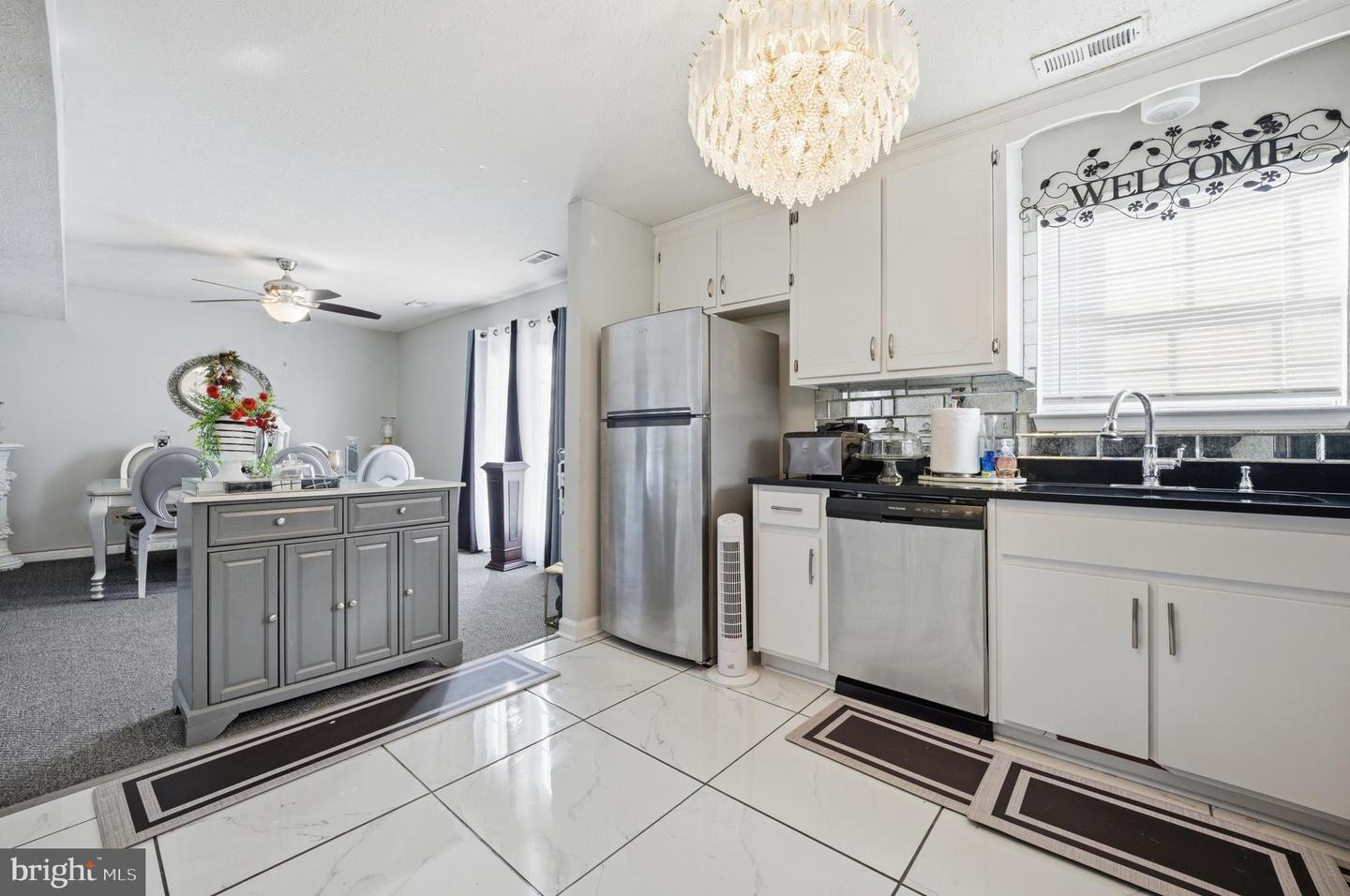 24 KETTERING LN, HAMPTON, Virginia 23666, 3 Bedrooms Bedrooms, ,2 BathroomsBathrooms,Residential,For sale,24 KETTERING LN,VAHM2000110 MLS # VAHM2000110