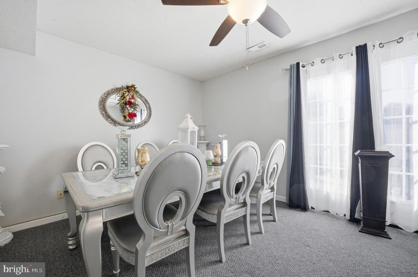 24 KETTERING LN, HAMPTON, Virginia 23666, 3 Bedrooms Bedrooms, ,2 BathroomsBathrooms,Residential,For sale,24 KETTERING LN,VAHM2000110 MLS # VAHM2000110