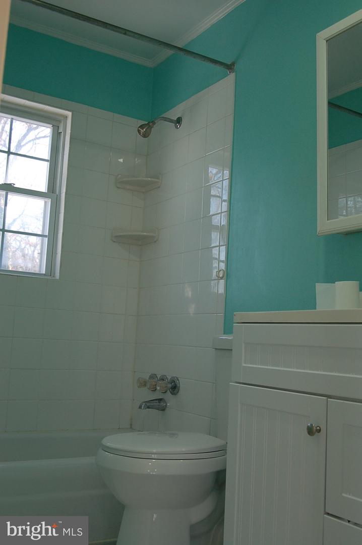 3548 FORESTDALE AVE, WOODBRIDGE, Virginia 22193, 5 Bedrooms Bedrooms, ,3 BathroomsBathrooms,Residential,For sale,3548 FORESTDALE AVE,VAPW2109218 MLS # VAPW2109218