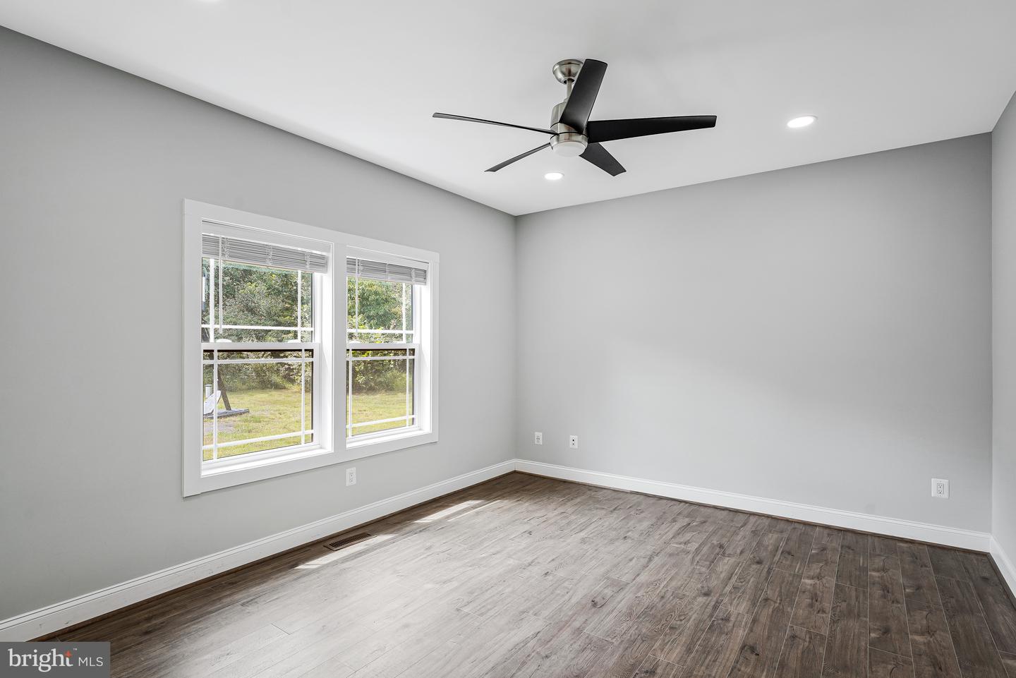 14051 HEATHERS OVERLOOK CT, NOKESVILLE, Virginia 20181, 4 Bedrooms Bedrooms, ,4 BathroomsBathrooms,Residential,For sale,14051 HEATHERS OVERLOOK CT,VAPW2109224 MLS # VAPW2109224