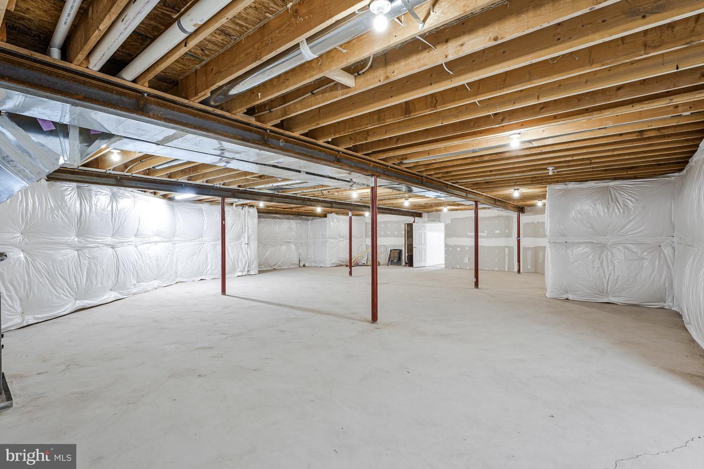 14051 HEATHERS OVERLOOK CT, NOKESVILLE, Virginia 20181, 4 Bedrooms Bedrooms, ,4 BathroomsBathrooms,Residential,For sale,14051 HEATHERS OVERLOOK CT,VAPW2109224 MLS # VAPW2109224