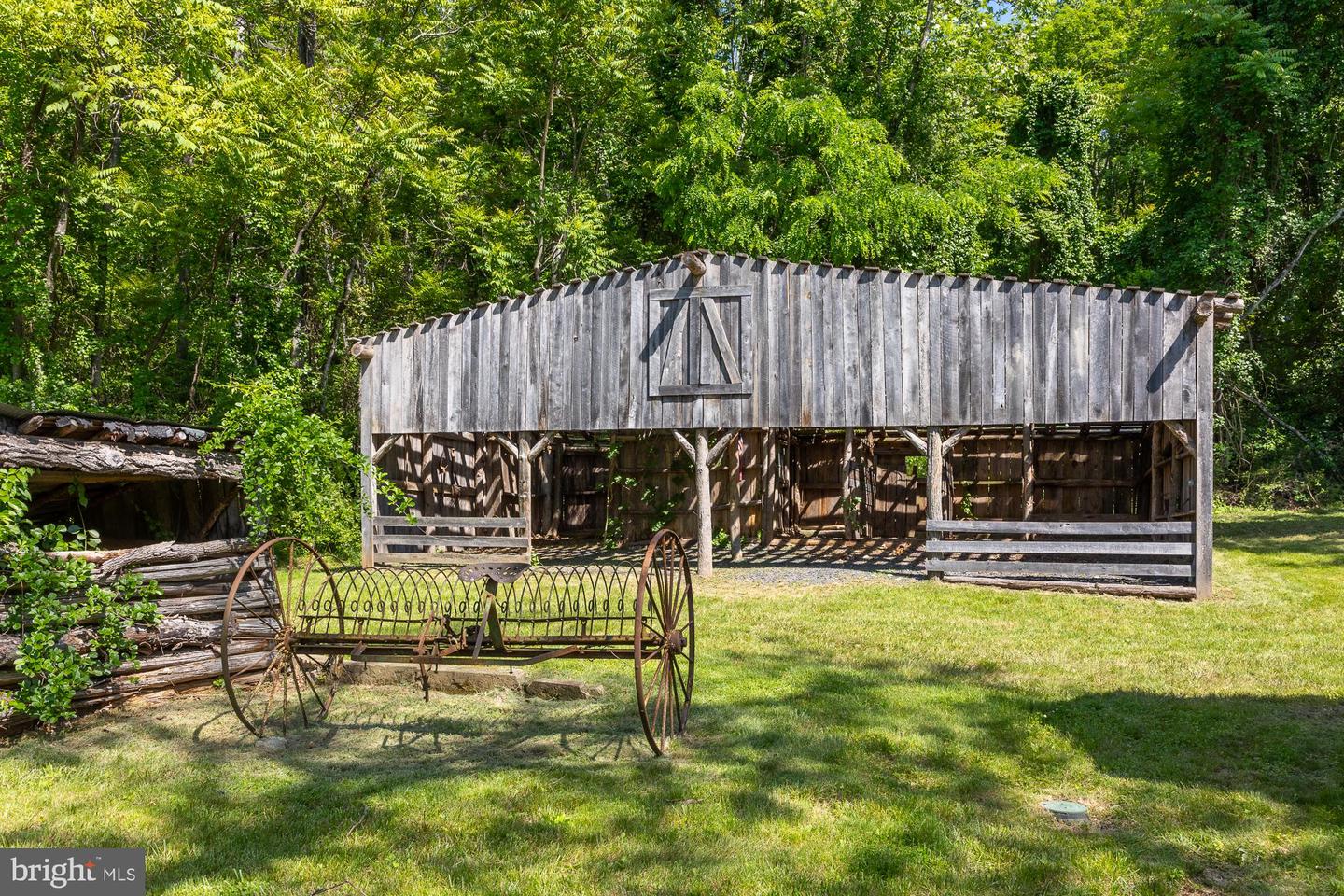 4320 BROWNTOWN RD, FRONT ROYAL, Virginia 22630, 4 Bedrooms Bedrooms, ,2 BathroomsBathrooms,Residential,For sale,4320 BROWNTOWN RD,VAWR2012966 MLS # VAWR2012966 4320 BROWNTOWN RD, FRONT ROYAL, Virginia 22630, 4 Bedrooms Bedrooms, ,2 BathroomsBathrooms,Residential,For sale,4320 BROWNTOWN RD,VAWR2012966 MLS # VAWR2012966