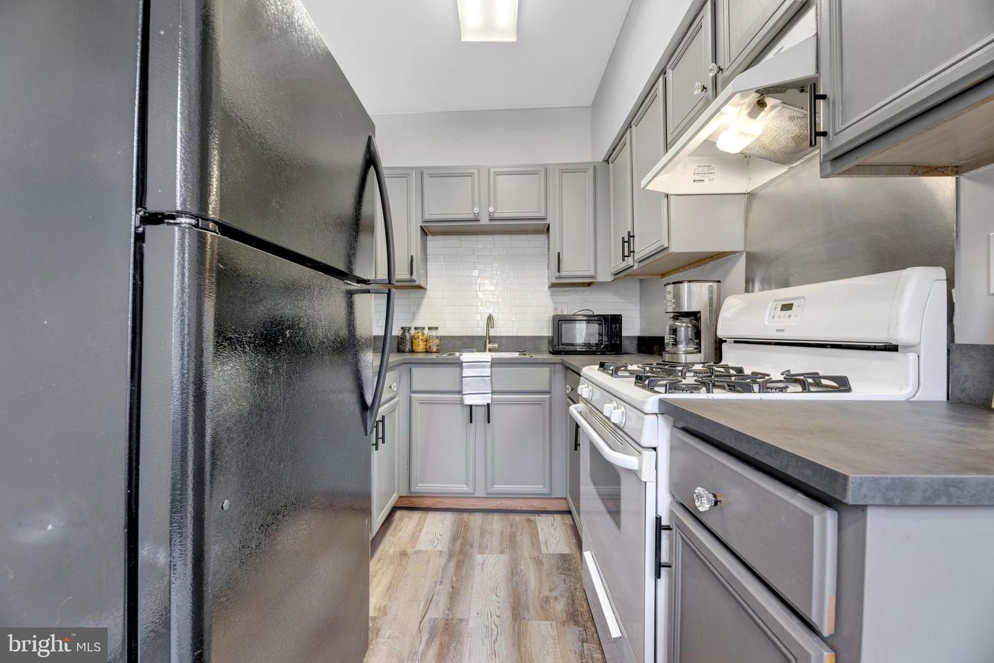 1436 W NW #405, WASHINGTON, District Of Columbia 20009, 1 Bedroom Bedrooms, ,1 BathroomBathrooms,Residential,For sale,1436 W NW #405,DCDC2186072 MLS # DCDC2186072 1436 W NW #405, WASHINGTON, District Of Columbia 20009, 1 Bedroom Bedrooms, ,1 BathroomBathrooms,Residential,For sale,1436 W NW #405,DCDC2186072 MLS # DCDC2186072
