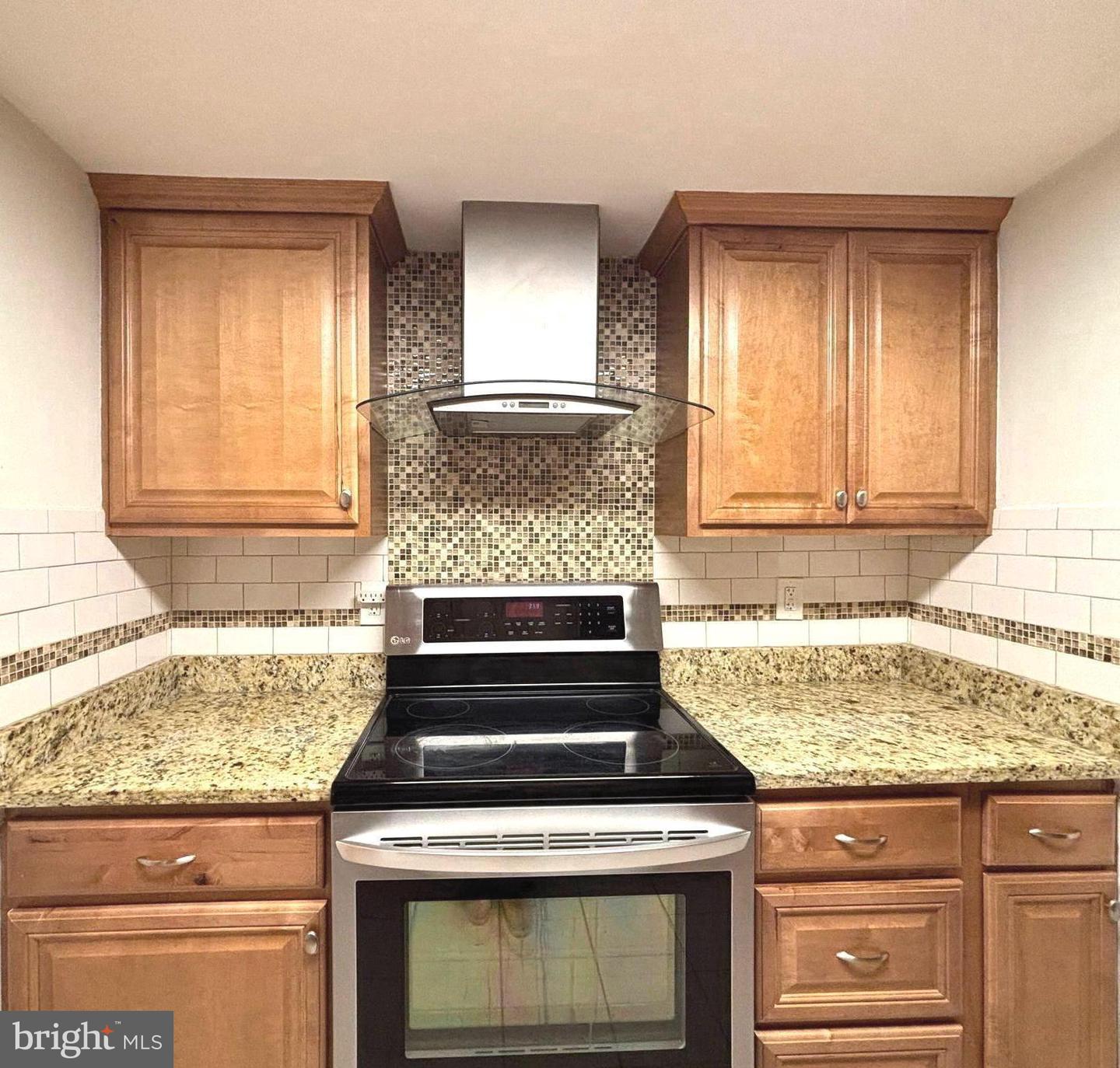 2847 SEMINOLE RD, WOODBRIDGE, Virginia 22192, 3 Bedrooms Bedrooms, ,2 BathroomsBathrooms,Residential,For sale,2847 SEMINOLE RD,VAPW2098506 MLS # VAPW2098506