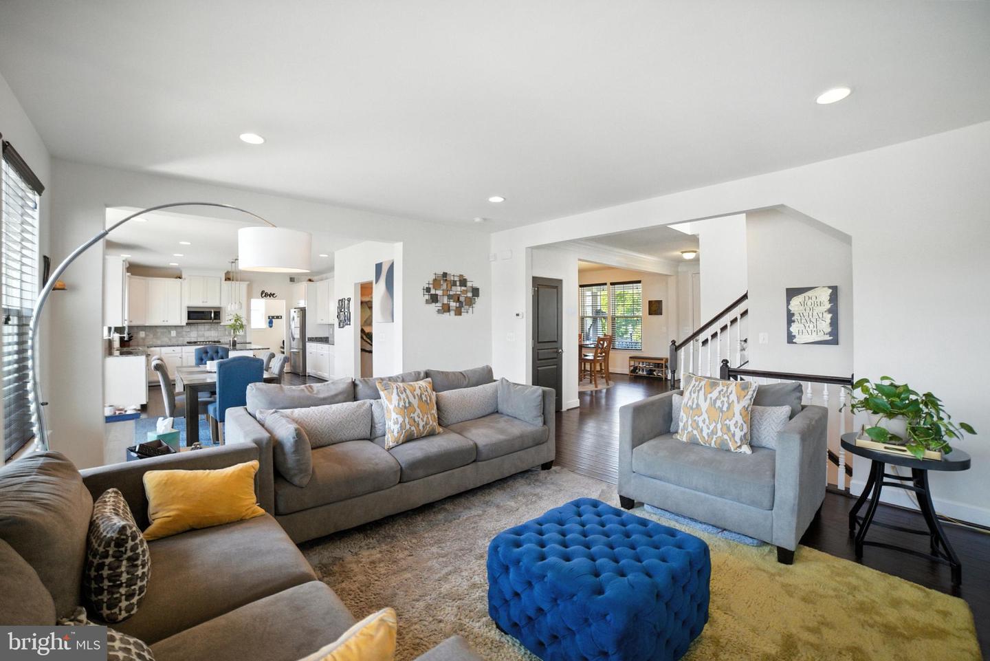 3365 SOARING CIR, WOODBRIDGE, Virginia 22193, 5 Bedrooms Bedrooms, ,4 BathroomsBathrooms,Residential,For sale,3365 SOARING CIR,VAPW2104030 MLS # VAPW2104030 3365 SOARING CIR, WOODBRIDGE, Virginia 22193, 5 Bedrooms Bedrooms, ,4 BathroomsBathrooms,Residential,For sale,3365 SOARING CIR,VAPW2104030 MLS # VAPW2104030