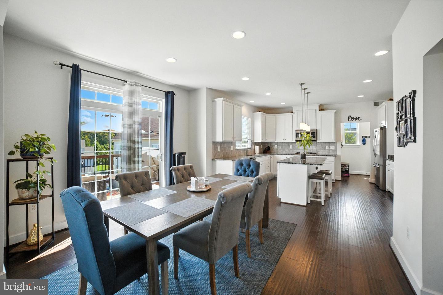 3365 SOARING CIR, WOODBRIDGE, Virginia 22193, 5 Bedrooms Bedrooms, ,4 BathroomsBathrooms,Residential,For sale,3365 SOARING CIR,VAPW2104030 MLS # VAPW2104030 3365 SOARING CIR, WOODBRIDGE, Virginia 22193, 5 Bedrooms Bedrooms, ,4 BathroomsBathrooms,Residential,For sale,3365 SOARING CIR,VAPW2104030 MLS # VAPW2104030