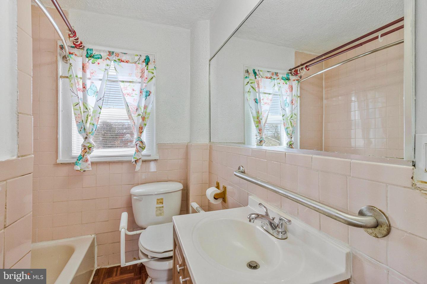 921 48TH ST NE, WASHINGTON, District Of Columbia 20019, 4 Bedrooms Bedrooms, ,1 BathroomBathrooms,Residential,For sale,921 48TH ST NE,DCDC2226326 MLS # DCDC2226326 921 48TH ST NE, WASHINGTON, District Of Columbia 20019, 4 Bedrooms Bedrooms, ,1 BathroomBathrooms,Residential,For sale,921 48TH ST NE,DCDC2226326 MLS # DCDC2226326