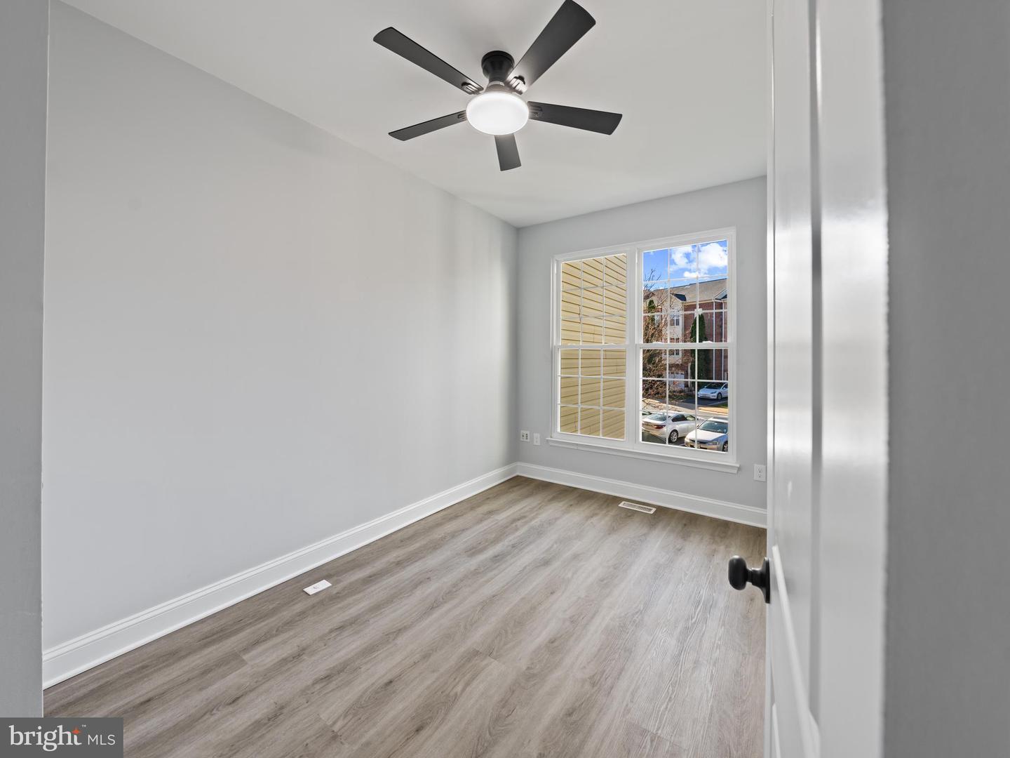 13133 PARK CRESCENT CIR, HERNDON, Virginia 20171, 4 Bedrooms Bedrooms, ,3 BathroomsBathrooms,Residential,For sale,13133 PARK CRESCENT CIR,VAFX2276720 MLS # VAFX2276720 13133 PARK CRESCENT CIR, HERNDON, Virginia 20171, 4 Bedrooms Bedrooms, ,3 BathroomsBathrooms,Residential,For sale,13133 PARK CRESCENT CIR,VAFX2276720 MLS # VAFX2276720