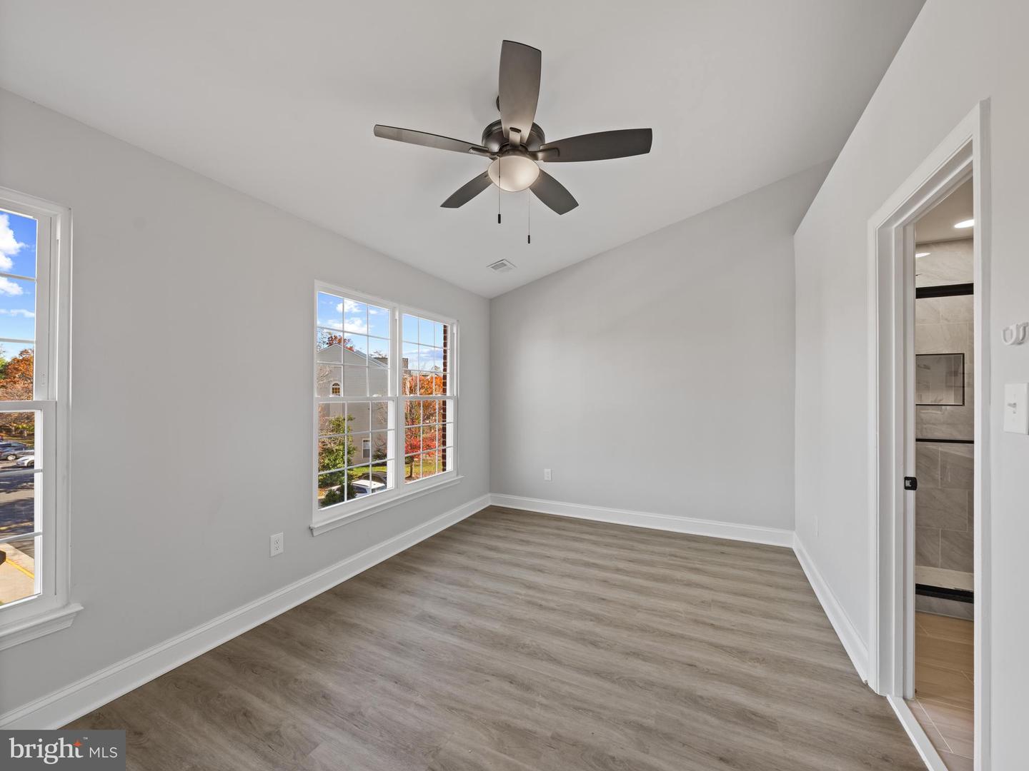 13133 PARK CRESCENT CIR, HERNDON, Virginia 20171, 4 Bedrooms Bedrooms, ,3 BathroomsBathrooms,Residential,For sale,13133 PARK CRESCENT CIR,VAFX2276720 MLS # VAFX2276720 13133 PARK CRESCENT CIR, HERNDON, Virginia 20171, 4 Bedrooms Bedrooms, ,3 BathroomsBathrooms,Residential,For sale,13133 PARK CRESCENT CIR,VAFX2276720 MLS # VAFX2276720