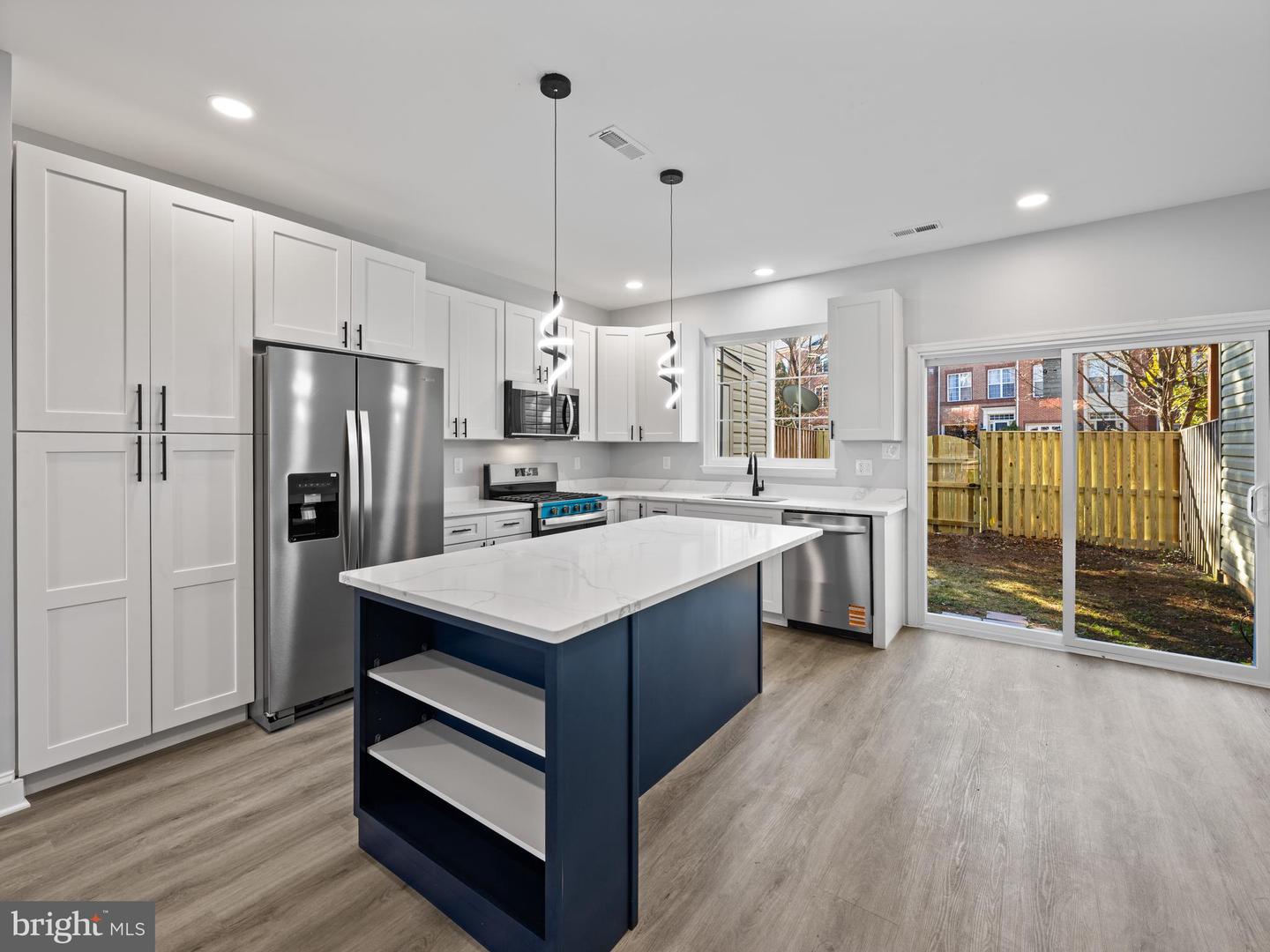 13133 PARK CRESCENT CIR, HERNDON, Virginia 20171, 4 Bedrooms Bedrooms, ,3 BathroomsBathrooms,Residential,For sale,13133 PARK CRESCENT CIR,VAFX2276720 MLS # VAFX2276720 13133 PARK CRESCENT CIR, HERNDON, Virginia 20171, 4 Bedrooms Bedrooms, ,3 BathroomsBathrooms,Residential,For sale,13133 PARK CRESCENT CIR,VAFX2276720 MLS # VAFX2276720