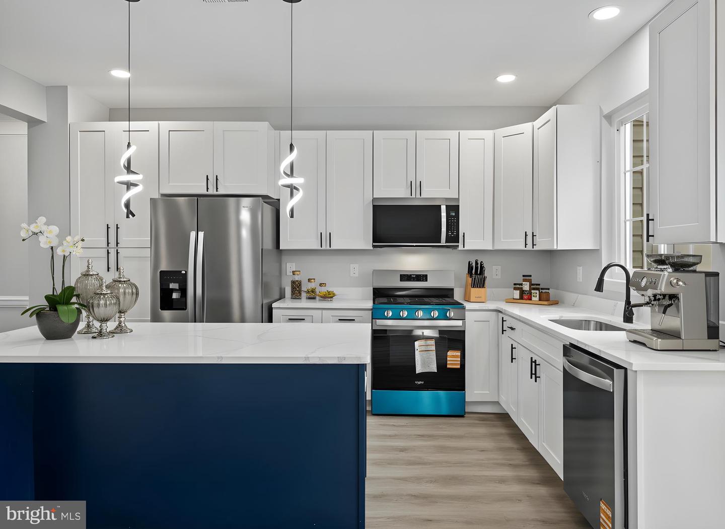 13133 PARK CRESCENT CIR, HERNDON, Virginia 20171, 4 Bedrooms Bedrooms, ,3 BathroomsBathrooms,Residential,For sale,13133 PARK CRESCENT CIR,VAFX2276720 MLS # VAFX2276720 13133 PARK CRESCENT CIR, HERNDON, Virginia 20171, 4 Bedrooms Bedrooms, ,3 BathroomsBathrooms,Residential,For sale,13133 PARK CRESCENT CIR,VAFX2276720 MLS # VAFX2276720