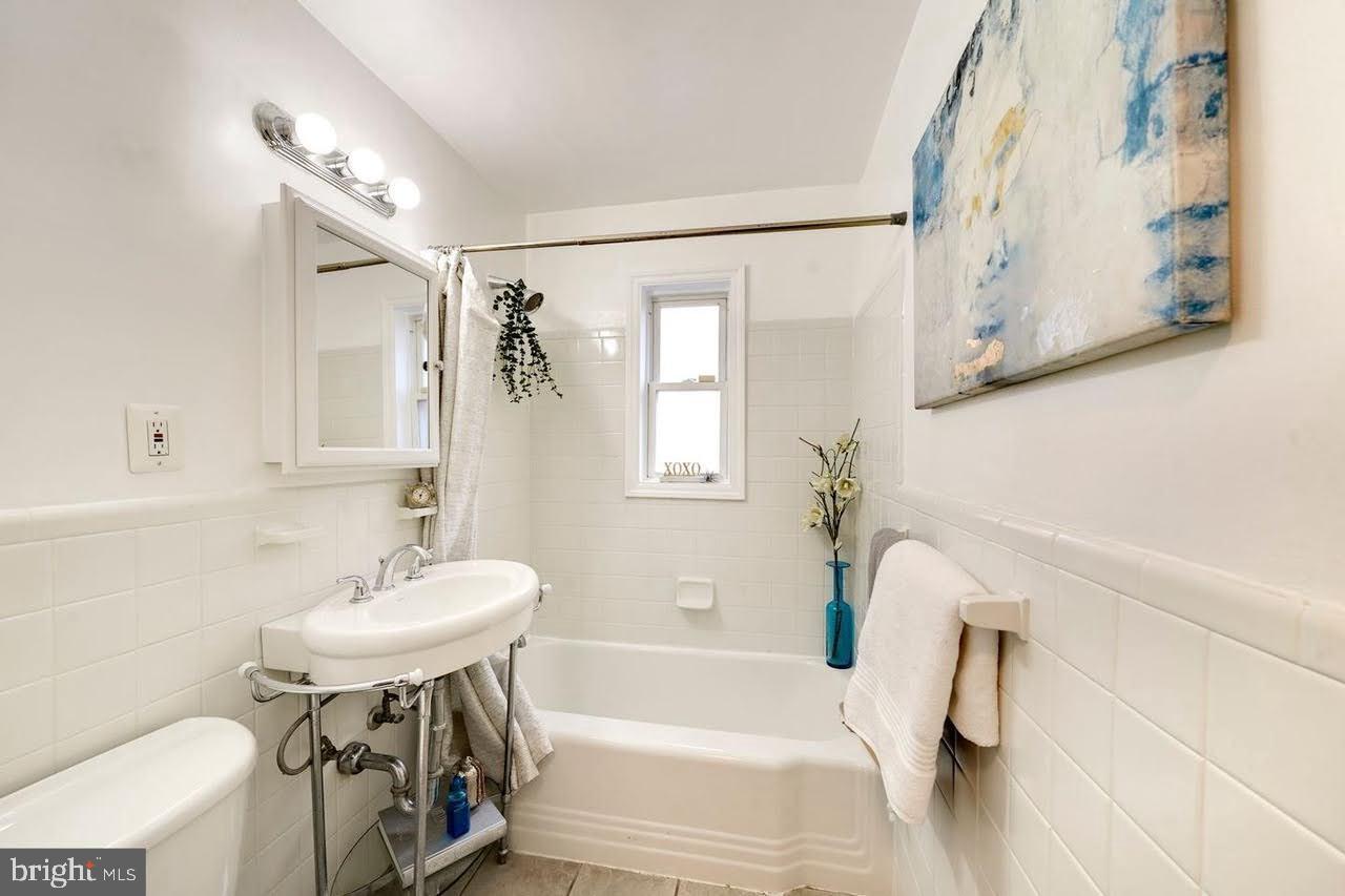 1320 MISSOURI AVE NW #203, WASHINGTON, District Of Columbia 20011, 1 Bedroom Bedrooms, ,1 BathroomBathrooms,Residential,For sale,1320 MISSOURI AVE NW #203,DCDC2229438 MLS # DCDC2229438 1320 MISSOURI AVE NW #203, WASHINGTON, District Of Columbia 20011, 1 Bedroom Bedrooms, ,1 BathroomBathrooms,Residential,For sale,1320 MISSOURI AVE NW #203,DCDC2229438 MLS # DCDC2229438