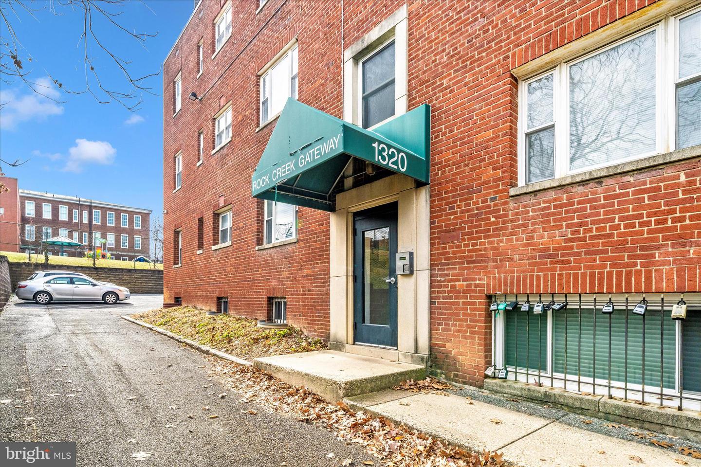 1320 MISSOURI AVE NW #203, WASHINGTON, District Of Columbia 20011, 1 Bedroom Bedrooms, ,1 BathroomBathrooms,Residential,For sale,1320 MISSOURI AVE NW #203,DCDC2229438 MLS # DCDC2229438 1320 MISSOURI AVE NW #203, WASHINGTON, District Of Columbia 20011, 1 Bedroom Bedrooms, ,1 BathroomBathrooms,Residential,For sale,1320 MISSOURI AVE NW #203,DCDC2229438 MLS # DCDC2229438