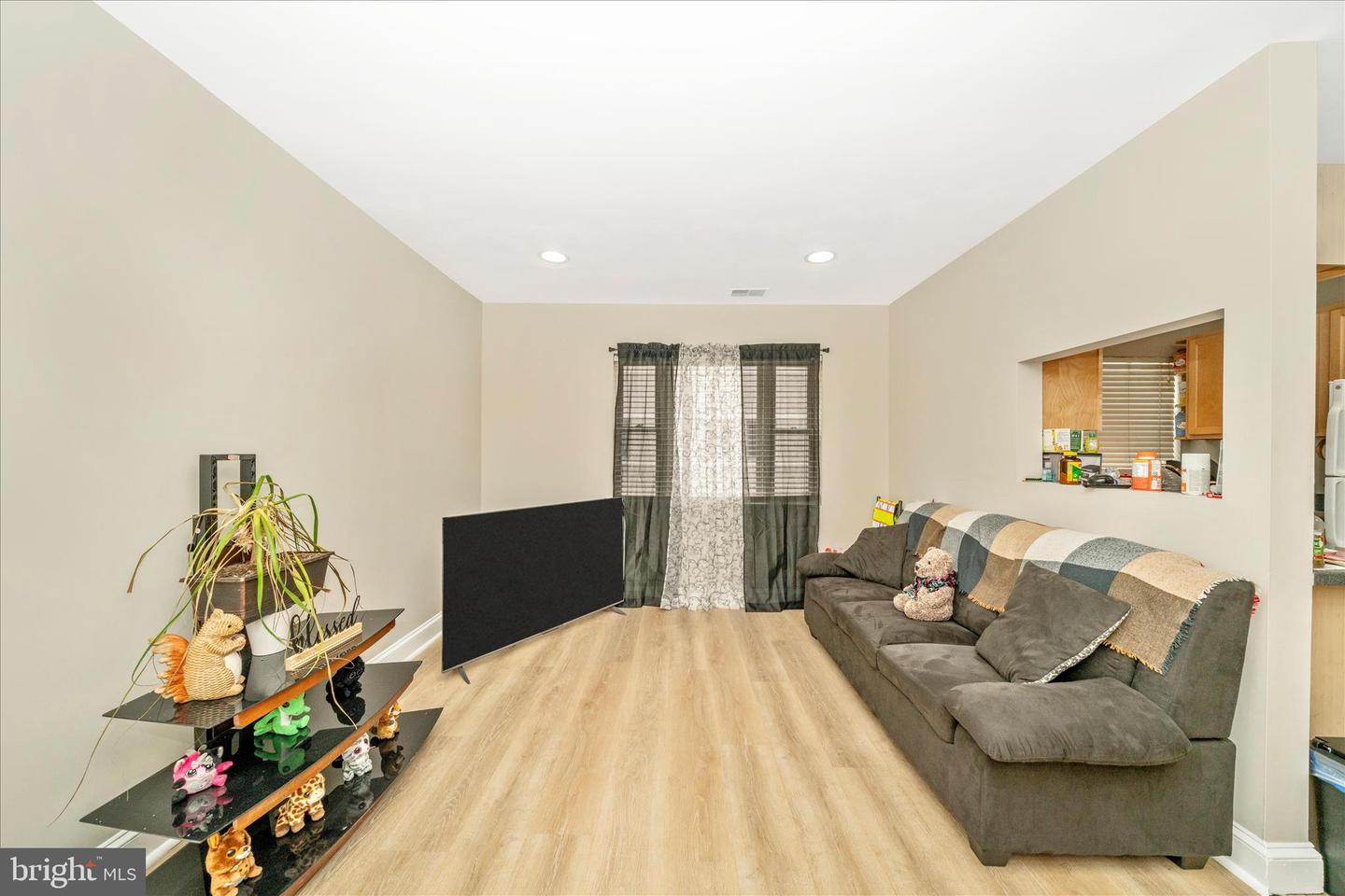 1320 MISSOURI AVE NW #203, WASHINGTON, District Of Columbia 20011, 1 Bedroom Bedrooms, ,1 BathroomBathrooms,Residential,For sale,1320 MISSOURI AVE NW #203,DCDC2229438 MLS # DCDC2229438 1320 MISSOURI AVE NW #203, WASHINGTON, District Of Columbia 20011, 1 Bedroom Bedrooms, ,1 BathroomBathrooms,Residential,For sale,1320 MISSOURI AVE NW #203,DCDC2229438 MLS # DCDC2229438