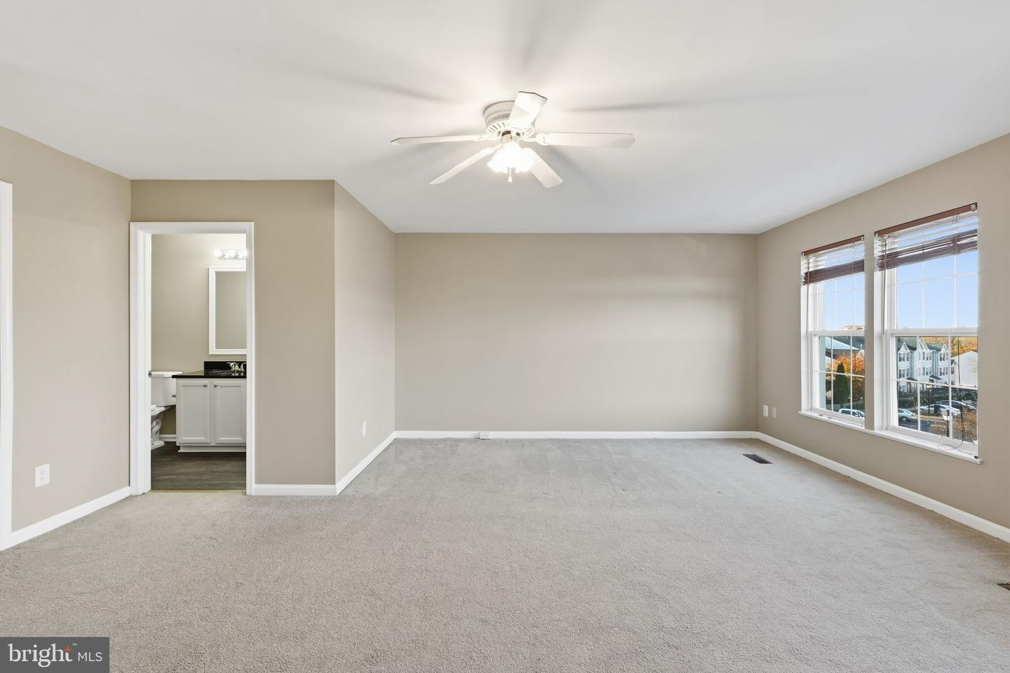 9304 WITCH HAZEL WAY, MANASSAS, Virginia 20110, 3 Bedrooms Bedrooms, ,2 BathroomsBathrooms,Residential,For sale,9304 WITCH HAZEL WAY,VAMN2009636 MLS # VAMN2009636