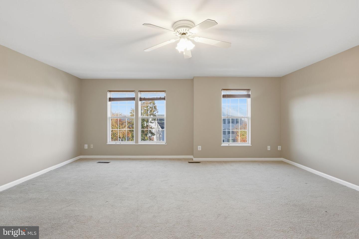 9304 WITCH HAZEL WAY, MANASSAS, Virginia 20110, 3 Bedrooms Bedrooms, ,2 BathroomsBathrooms,Residential,For sale,9304 WITCH HAZEL WAY,VAMN2009636 MLS # VAMN2009636