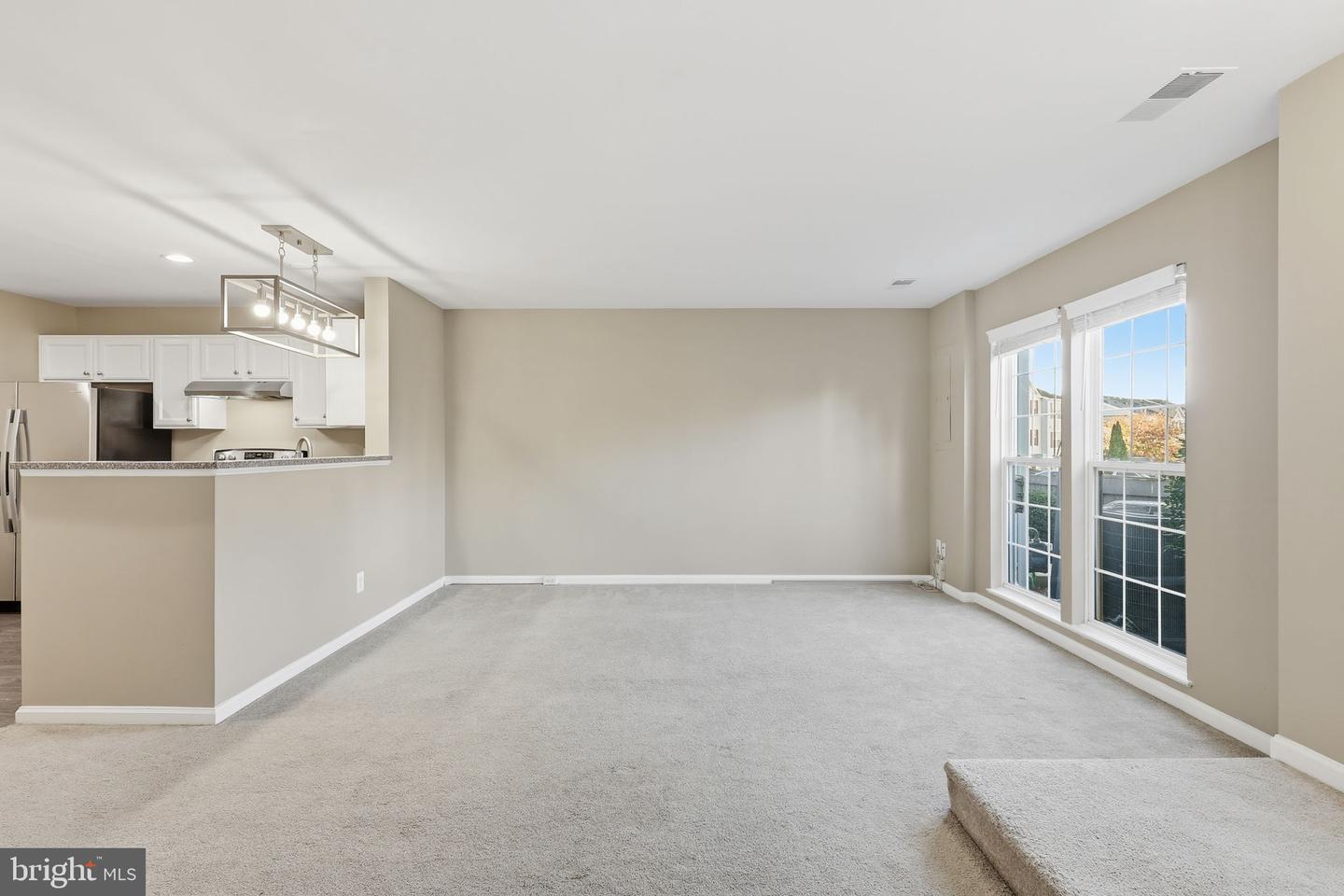 9304 WITCH HAZEL WAY, MANASSAS, Virginia 20110, 3 Bedrooms Bedrooms, ,2 BathroomsBathrooms,Residential,For sale,9304 WITCH HAZEL WAY,VAMN2009636 MLS # VAMN2009636