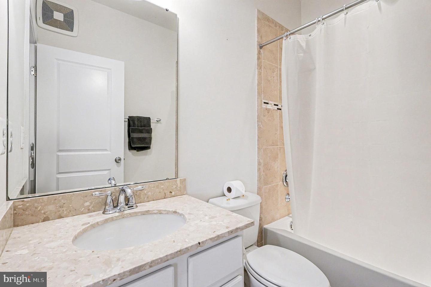 6900 KONA DR, GAINESVILLE, Virginia 20155, 3 Bedrooms Bedrooms, ,2 BathroomsBathrooms,Residential,For sale,6900 KONA DR,VAPW2107744 MLS # VAPW2107744 6900 KONA DR, GAINESVILLE, Virginia 20155, 3 Bedrooms Bedrooms, ,2 BathroomsBathrooms,Residential,For sale,6900 KONA DR,VAPW2107744 MLS # VAPW2107744