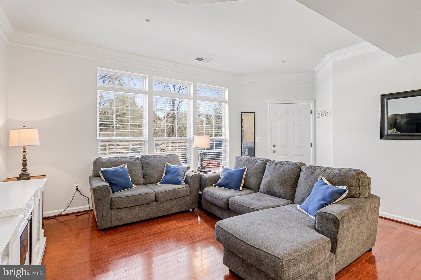 6900 KONA DR, GAINESVILLE, Virginia 20155, 3 Bedrooms Bedrooms, ,2 BathroomsBathrooms,Residential,For sale,6900 KONA DR,VAPW2107744 MLS # VAPW2107744 6900 KONA DR, GAINESVILLE, Virginia 20155, 3 Bedrooms Bedrooms, ,2 BathroomsBathrooms,Residential,For sale,6900 KONA DR,VAPW2107744 MLS # VAPW2107744