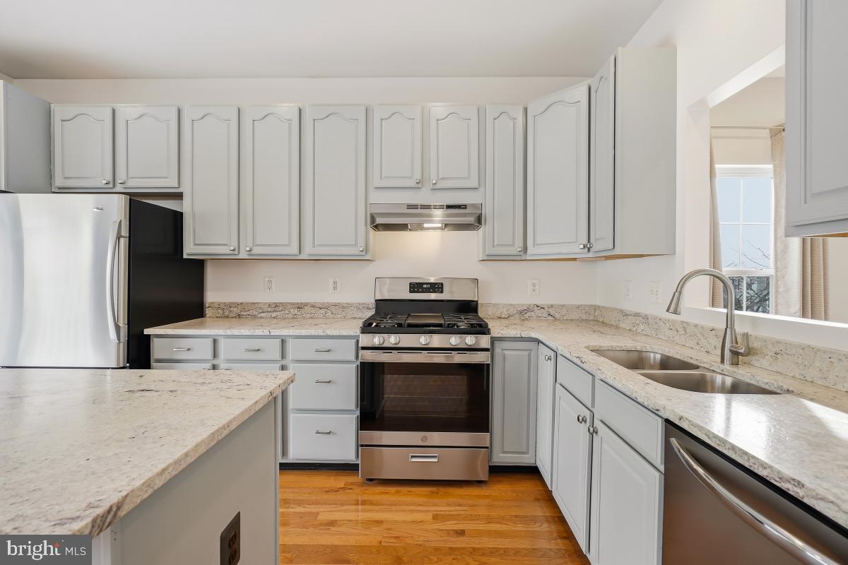 12827 HUNTERBROOK DR, WOODBRIDGE, Virginia 22192, 3 Bedrooms Bedrooms, 11 Rooms Rooms,2 BathroomsBathrooms,Residential,For sale,12827 HUNTERBROOK DR,VAPW2108156 MLS # VAPW2108156 12827 HUNTERBROOK DR, WOODBRIDGE, Virginia 22192, 3 Bedrooms Bedrooms, 11 Rooms Rooms,2 BathroomsBathrooms,Residential,For sale,12827 HUNTERBROOK DR,VAPW2108156 MLS # VAPW2108156