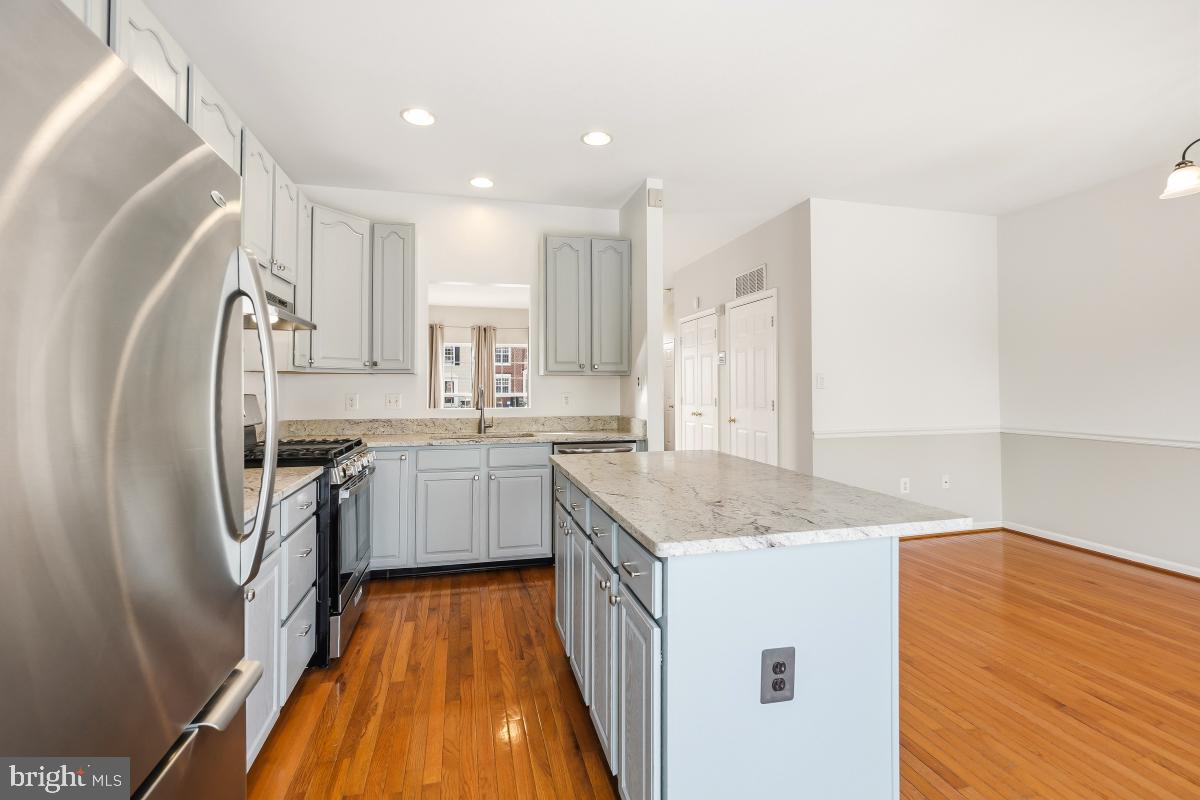 12827 HUNTERBROOK DR, WOODBRIDGE, Virginia 22192, 3 Bedrooms Bedrooms, 11 Rooms Rooms,2 BathroomsBathrooms,Residential,For sale,12827 HUNTERBROOK DR,VAPW2108156 MLS # VAPW2108156 12827 HUNTERBROOK DR, WOODBRIDGE, Virginia 22192, 3 Bedrooms Bedrooms, 11 Rooms Rooms,2 BathroomsBathrooms,Residential,For sale,12827 HUNTERBROOK DR,VAPW2108156 MLS # VAPW2108156