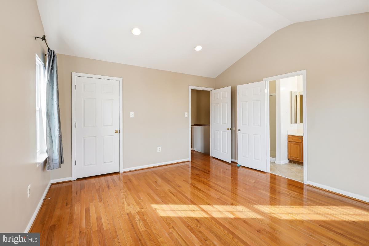 12827 HUNTERBROOK DR, WOODBRIDGE, Virginia 22192, 3 Bedrooms Bedrooms, 11 Rooms Rooms,2 BathroomsBathrooms,Residential,For sale,12827 HUNTERBROOK DR,VAPW2108156 MLS # VAPW2108156 12827 HUNTERBROOK DR, WOODBRIDGE, Virginia 22192, 3 Bedrooms Bedrooms, 11 Rooms Rooms,2 BathroomsBathrooms,Residential,For sale,12827 HUNTERBROOK DR,VAPW2108156 MLS # VAPW2108156