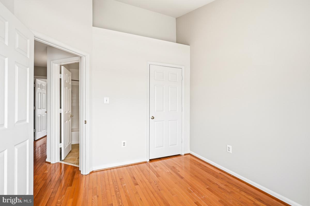 12827 HUNTERBROOK DR, WOODBRIDGE, Virginia 22192, 3 Bedrooms Bedrooms, 11 Rooms Rooms,2 BathroomsBathrooms,Residential,For sale,12827 HUNTERBROOK DR,VAPW2108156 MLS # VAPW2108156 12827 HUNTERBROOK DR, WOODBRIDGE, Virginia 22192, 3 Bedrooms Bedrooms, 11 Rooms Rooms,2 BathroomsBathrooms,Residential,For sale,12827 HUNTERBROOK DR,VAPW2108156 MLS # VAPW2108156