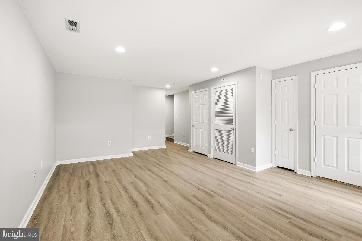 12827 HUNTERBROOK DR, WOODBRIDGE, Virginia 22192, 3 Bedrooms Bedrooms, 11 Rooms Rooms,2 BathroomsBathrooms,Residential,For sale,12827 HUNTERBROOK DR,VAPW2108156 MLS # VAPW2108156 12827 HUNTERBROOK DR, WOODBRIDGE, Virginia 22192, 3 Bedrooms Bedrooms, 11 Rooms Rooms,2 BathroomsBathrooms,Residential,For sale,12827 HUNTERBROOK DR,VAPW2108156 MLS # VAPW2108156