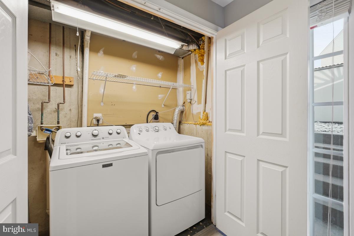 12827 HUNTERBROOK DR, WOODBRIDGE, Virginia 22192, 3 Bedrooms Bedrooms, 11 Rooms Rooms,2 BathroomsBathrooms,Residential,For sale,12827 HUNTERBROOK DR,VAPW2108156 MLS # VAPW2108156 12827 HUNTERBROOK DR, WOODBRIDGE, Virginia 22192, 3 Bedrooms Bedrooms, 11 Rooms Rooms,2 BathroomsBathrooms,Residential,For sale,12827 HUNTERBROOK DR,VAPW2108156 MLS # VAPW2108156