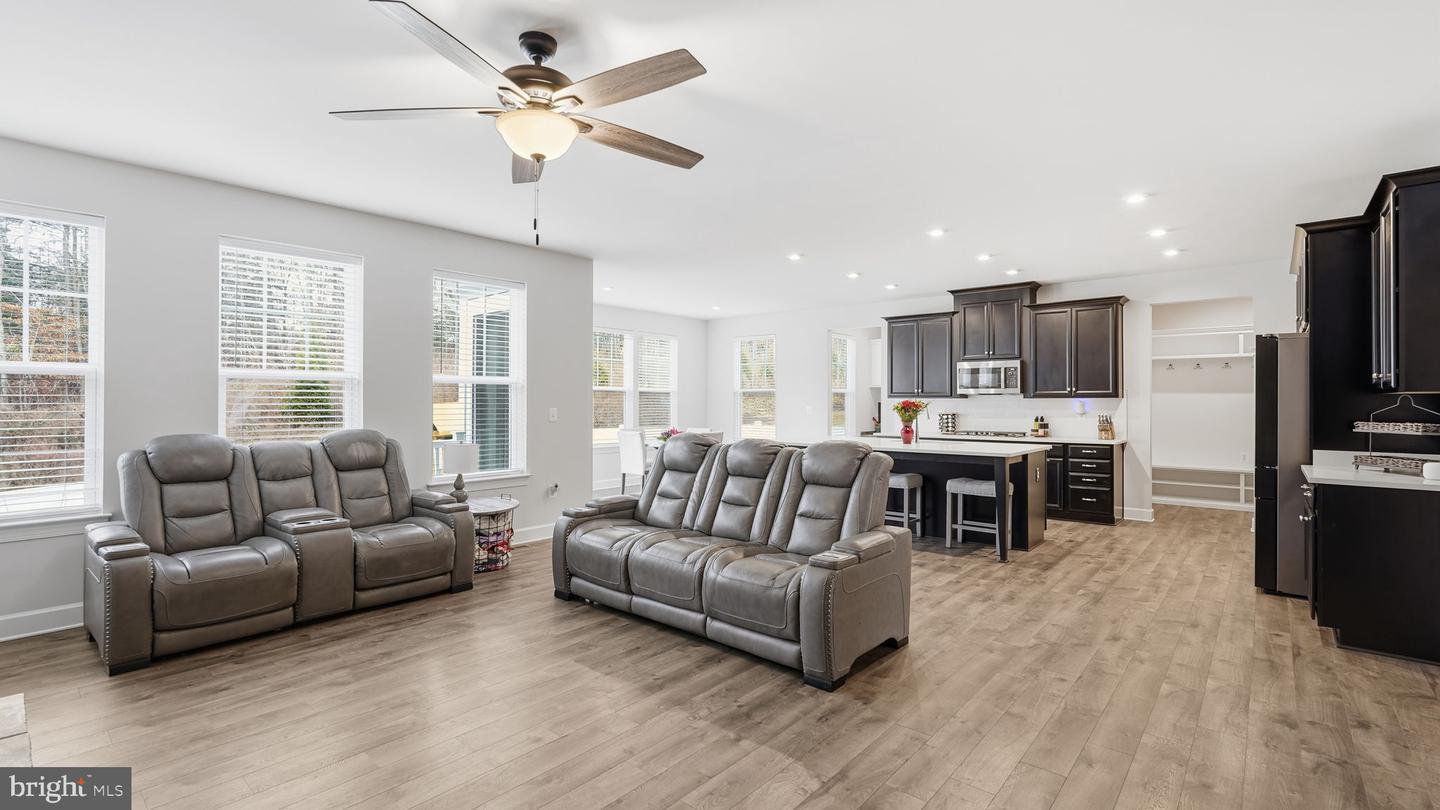 166 BOXELDER DR, STAFFORD, Virginia 22554, 5 Bedrooms Bedrooms, ,4 BathroomsBathrooms,Residential,For sale,166 BOXELDER DR,VAST2044456 MLS # VAST2044456 166 BOXELDER DR, STAFFORD, Virginia 22554, 5 Bedrooms Bedrooms, ,4 BathroomsBathrooms,Residential,For sale,166 BOXELDER DR,VAST2044456 MLS # VAST2044456