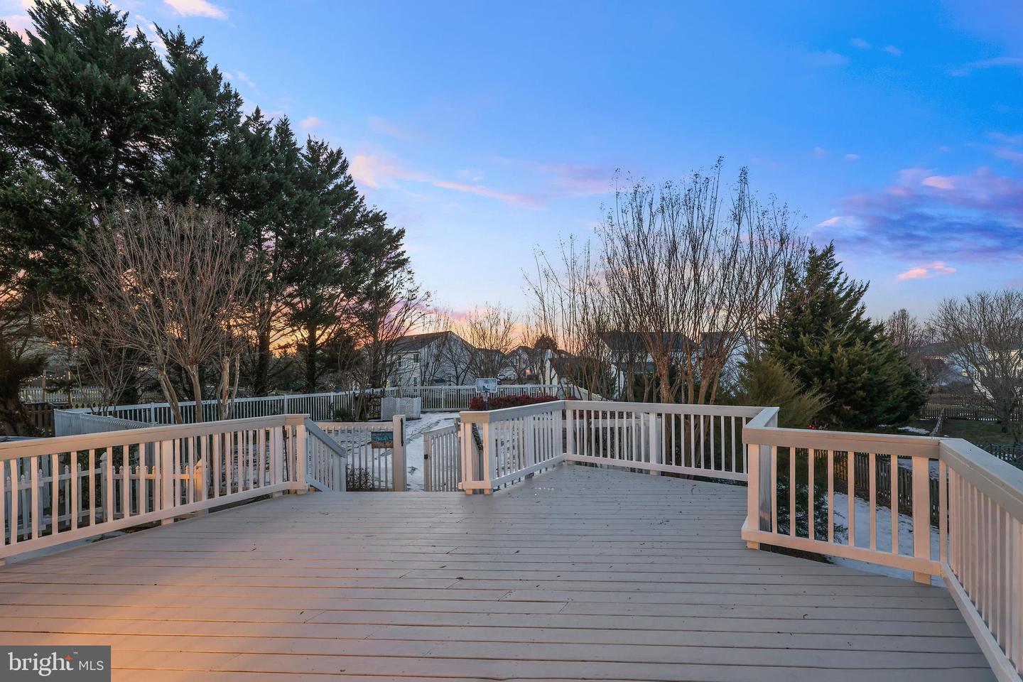 64 WALNUT FARMS PKWY, FREDERICKSBURG, Virginia 22405, 4 Bedrooms Bedrooms, ,2 BathroomsBathrooms,Residential,For sale,64 WALNUT FARMS PKWY,VAST2044472 MLS # VAST2044472