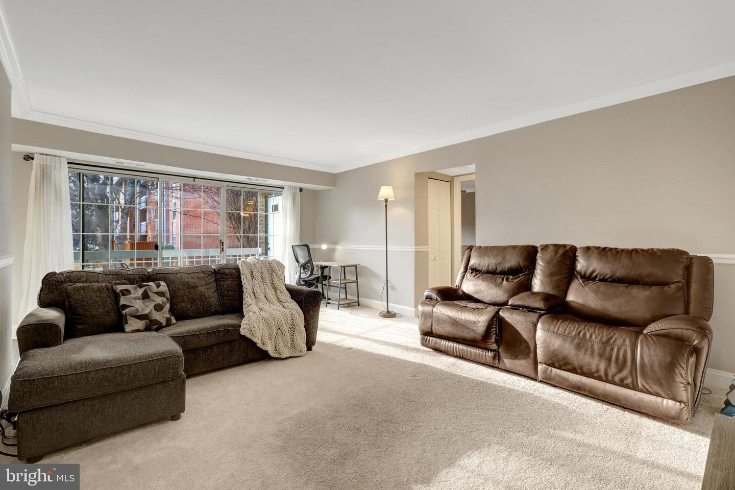 1931 WILSON LN #201, MCLEAN, Virginia 22102, 1 Bedroom Bedrooms, ,1 BathroomBathrooms,Residential,For sale,1931 WILSON LN #201,VAFX2280854 MLS # VAFX2280854