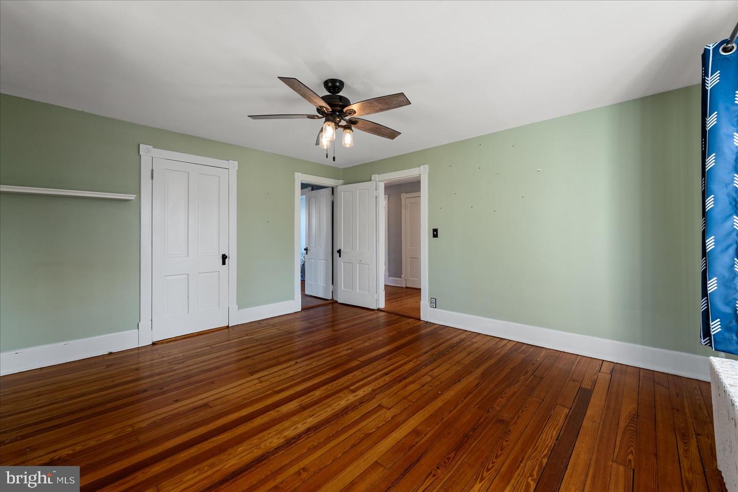 10 NEW CUT RD, ROUND HILL, Virginia 20141, 3 Bedrooms Bedrooms, ,2 BathroomsBathrooms,Residential,For sale,10 NEW CUT RD,VALO2111866 MLS # VALO2111866 10 NEW CUT RD, ROUND HILL, Virginia 20141, 3 Bedrooms Bedrooms, ,2 BathroomsBathrooms,Residential,For sale,10 NEW CUT RD,VALO2111866 MLS # VALO2111866