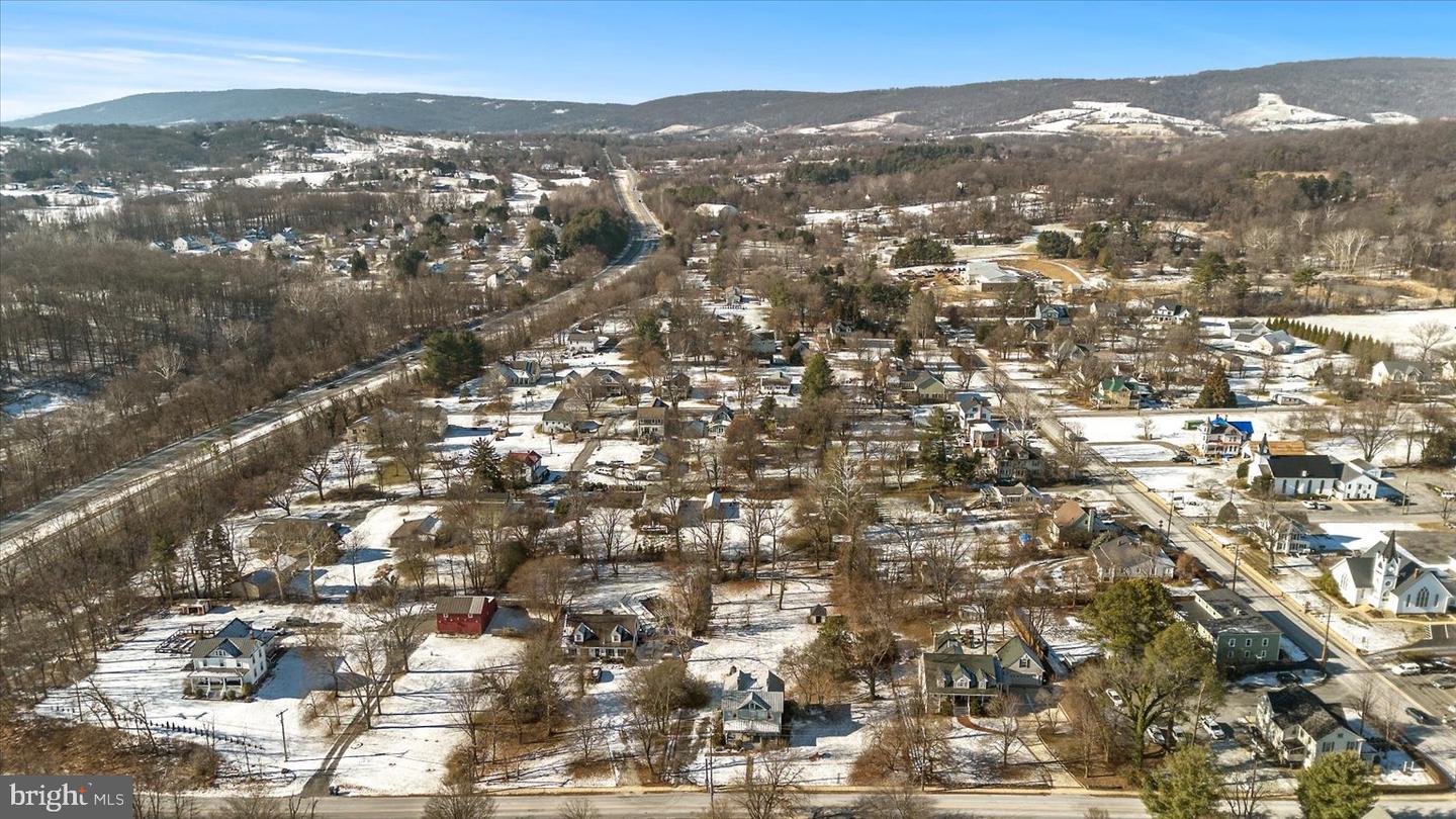 10 NEW CUT RD, ROUND HILL, Virginia 20141, 3 Bedrooms Bedrooms, ,2 BathroomsBathrooms,Residential,For sale,10 NEW CUT RD,VALO2111866 MLS # VALO2111866 10 NEW CUT RD, ROUND HILL, Virginia 20141, 3 Bedrooms Bedrooms, ,2 BathroomsBathrooms,Residential,For sale,10 NEW CUT RD,VALO2111866 MLS # VALO2111866