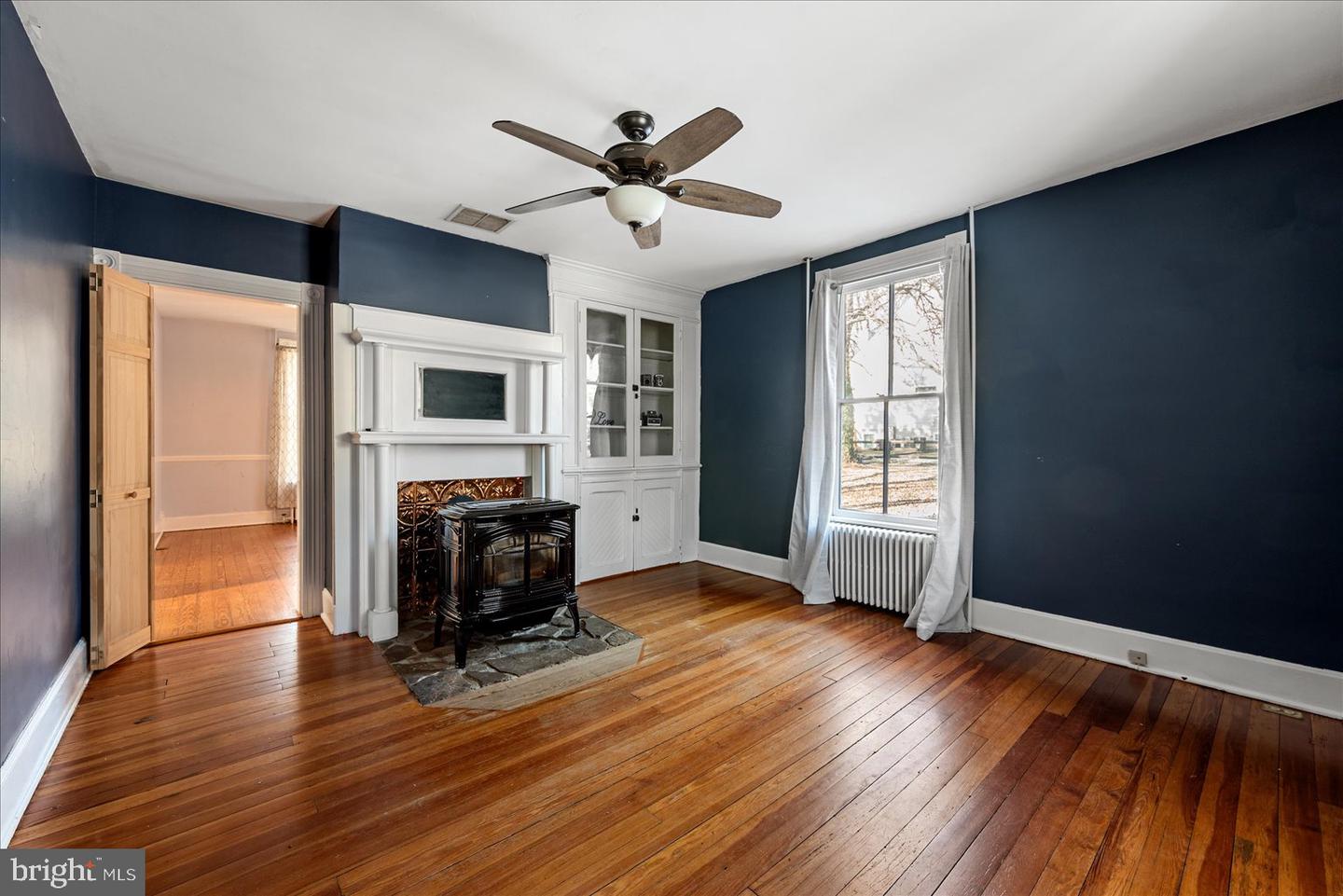 10 NEW CUT RD, ROUND HILL, Virginia 20141, 3 Bedrooms Bedrooms, ,2 BathroomsBathrooms,Residential,For sale,10 NEW CUT RD,VALO2111866 MLS # VALO2111866 10 NEW CUT RD, ROUND HILL, Virginia 20141, 3 Bedrooms Bedrooms, ,2 BathroomsBathrooms,Residential,For sale,10 NEW CUT RD,VALO2111866 MLS # VALO2111866