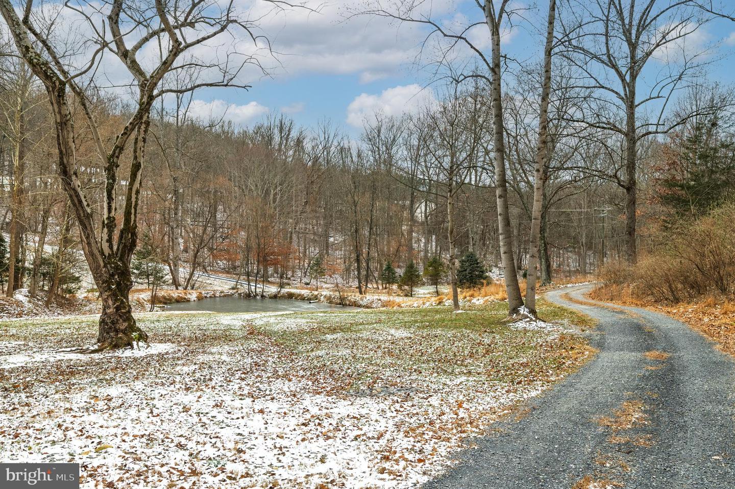 1152 BLUE MOUNTAIN RD, FRONT ROYAL, Virginia 22630, 4 Bedrooms Bedrooms, ,3 BathroomsBathrooms,Residential,For sale,1152 BLUE MOUNTAIN RD,VAWR2012890 MLS # VAWR2012890 1152 BLUE MOUNTAIN RD, FRONT ROYAL, Virginia 22630, 4 Bedrooms Bedrooms, ,3 BathroomsBathrooms,Residential,For sale,1152 BLUE MOUNTAIN RD,VAWR2012890 MLS # VAWR2012890