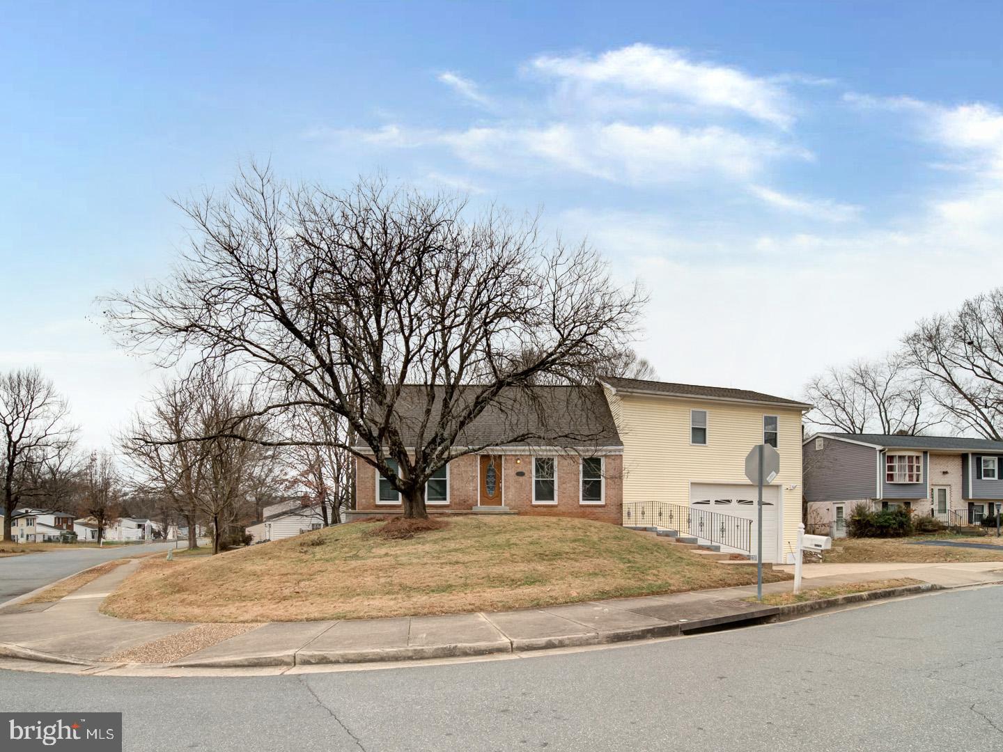 13790 MUSKET CT, WOODBRIDGE, Virginia 22193, 4 Bedrooms Bedrooms, ,3 BathroomsBathrooms,Residential,For sale,13790 MUSKET CT,VAPW2108832 MLS # VAPW2108832 13790 MUSKET CT, WOODBRIDGE, Virginia 22193, 4 Bedrooms Bedrooms, ,3 BathroomsBathrooms,Residential,For sale,13790 MUSKET CT,VAPW2108832 MLS # VAPW2108832