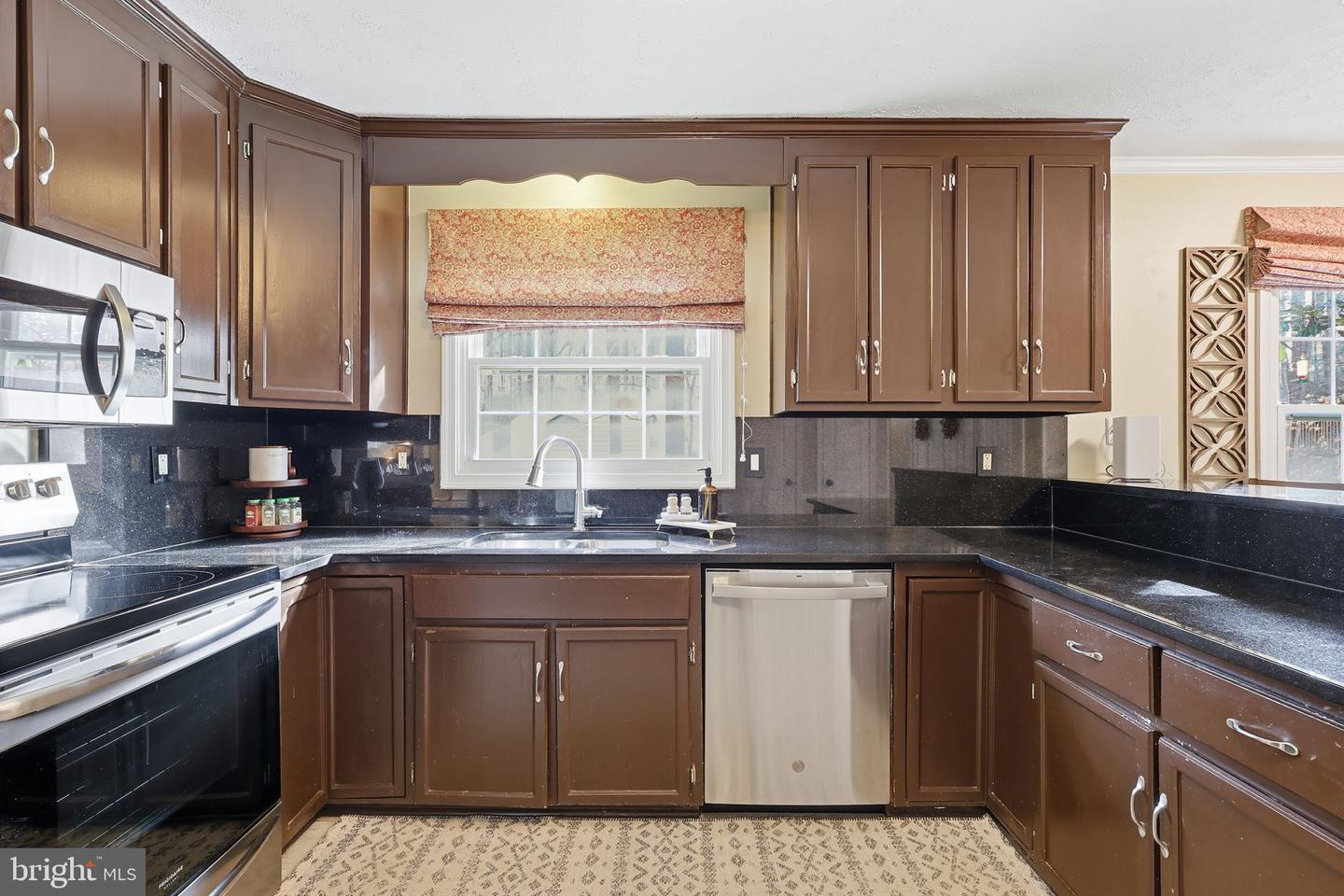 12533 BASSWOOD DR, MANASSAS, Virginia 20112, 3 Bedrooms Bedrooms, ,2 BathroomsBathrooms,Residential,For sale,12533 BASSWOOD DR,VAPW2108844 MLS # VAPW2108844 12533 BASSWOOD DR, MANASSAS, Virginia 20112, 3 Bedrooms Bedrooms, ,2 BathroomsBathrooms,Residential,For sale,12533 BASSWOOD DR,VAPW2108844 MLS # VAPW2108844