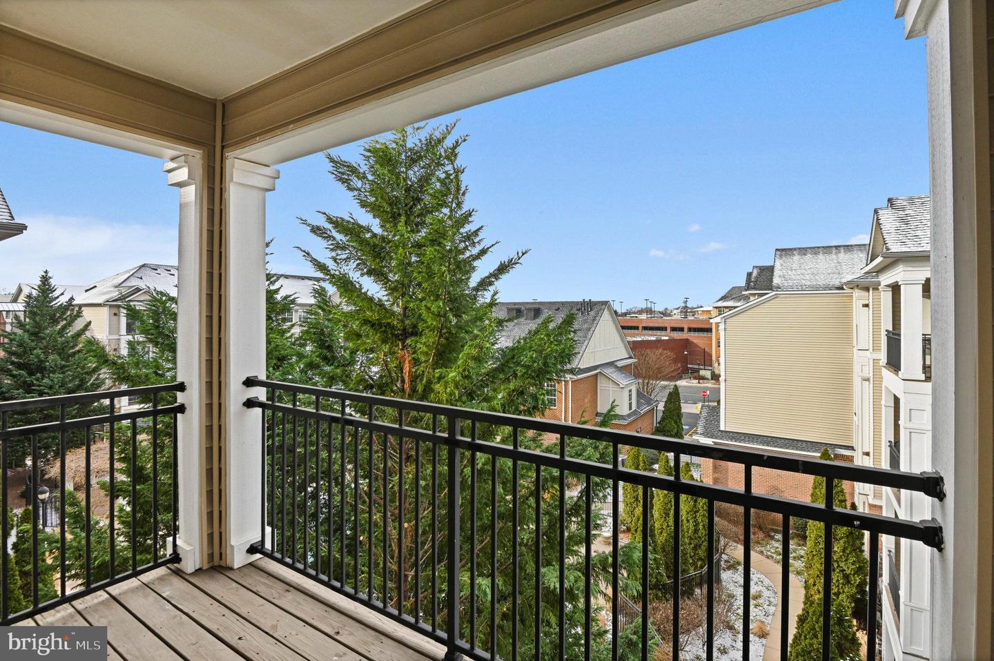 12956 CENTRE PARK CIR #410, HERNDON, Virginia 20171, 2 Bedrooms Bedrooms, ,2 BathroomsBathrooms,Residential,For sale,12956 CENTRE PARK CIR #410,VAFX2282076 MLS # VAFX2282076 12956 CENTRE PARK CIR #410, HERNDON, Virginia 20171, 2 Bedrooms Bedrooms, ,2 BathroomsBathrooms,Residential,For sale,12956 CENTRE PARK CIR #410,VAFX2282076 MLS # VAFX2282076