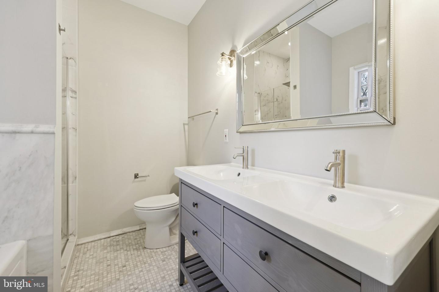 6057 BROOK DR, FALLS CHURCH, Virginia 22044, 6 Bedrooms Bedrooms, ,4 BathroomsBathrooms,Residential,For sale,6057 BROOK DR,VAFX2282094 MLS # VAFX2282094 6057 BROOK DR, FALLS CHURCH, Virginia 22044, 6 Bedrooms Bedrooms, ,4 BathroomsBathrooms,Residential,For sale,6057 BROOK DR,VAFX2282094 MLS # VAFX2282094