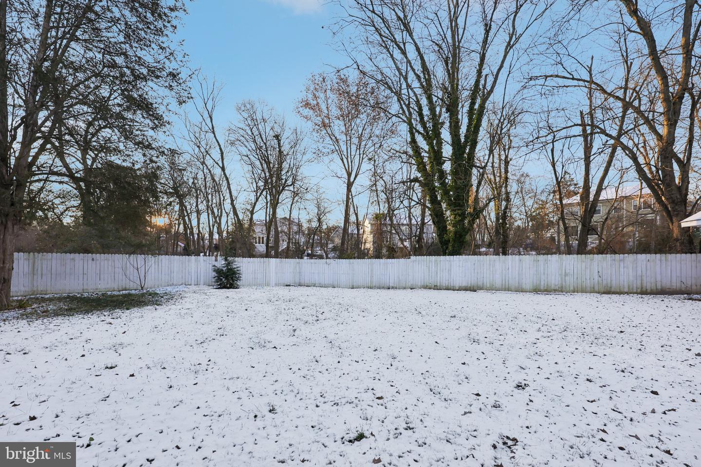 6057 BROOK DR, FALLS CHURCH, Virginia 22044, 6 Bedrooms Bedrooms, ,4 BathroomsBathrooms,Residential,For sale,6057 BROOK DR,VAFX2282094 MLS # VAFX2282094 6057 BROOK DR, FALLS CHURCH, Virginia 22044, 6 Bedrooms Bedrooms, ,4 BathroomsBathrooms,Residential,For sale,6057 BROOK DR,VAFX2282094 MLS # VAFX2282094