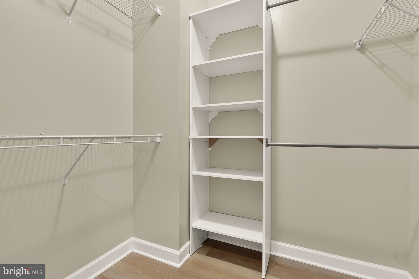 1111 25TH ST NW #723, WASHINGTON, District Of Columbia 20037, 2 Bedrooms Bedrooms, ,1 BathroomBathrooms,Residential,For sale,1111 25TH ST NW #723,DCDC2234722 MLS # DCDC2234722 1111 25TH ST NW #723, WASHINGTON, District Of Columbia 20037, 2 Bedrooms Bedrooms, ,1 BathroomBathrooms,Residential,For sale,1111 25TH ST NW #723,DCDC2234722 MLS # DCDC2234722